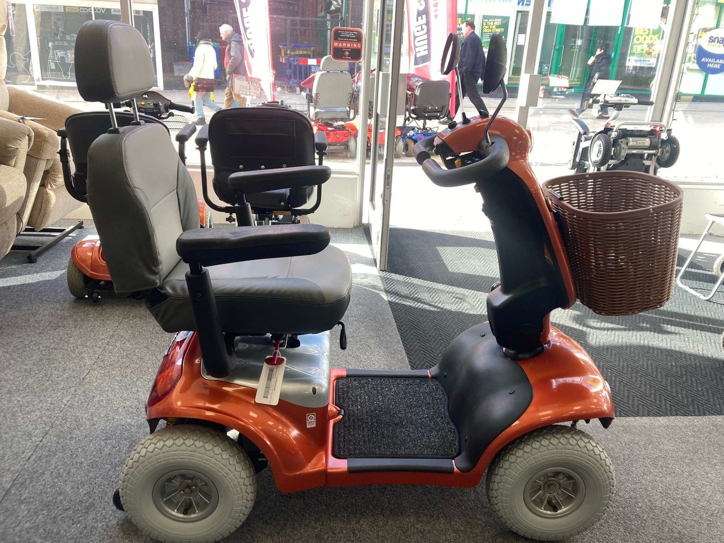 Roma Roadmaster Cadiz (Orange) - Eden Mobility
