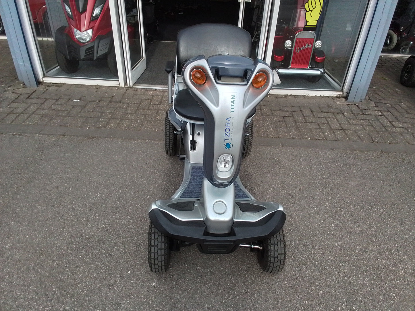 Drive Titan (Silver) - Eden Mobility