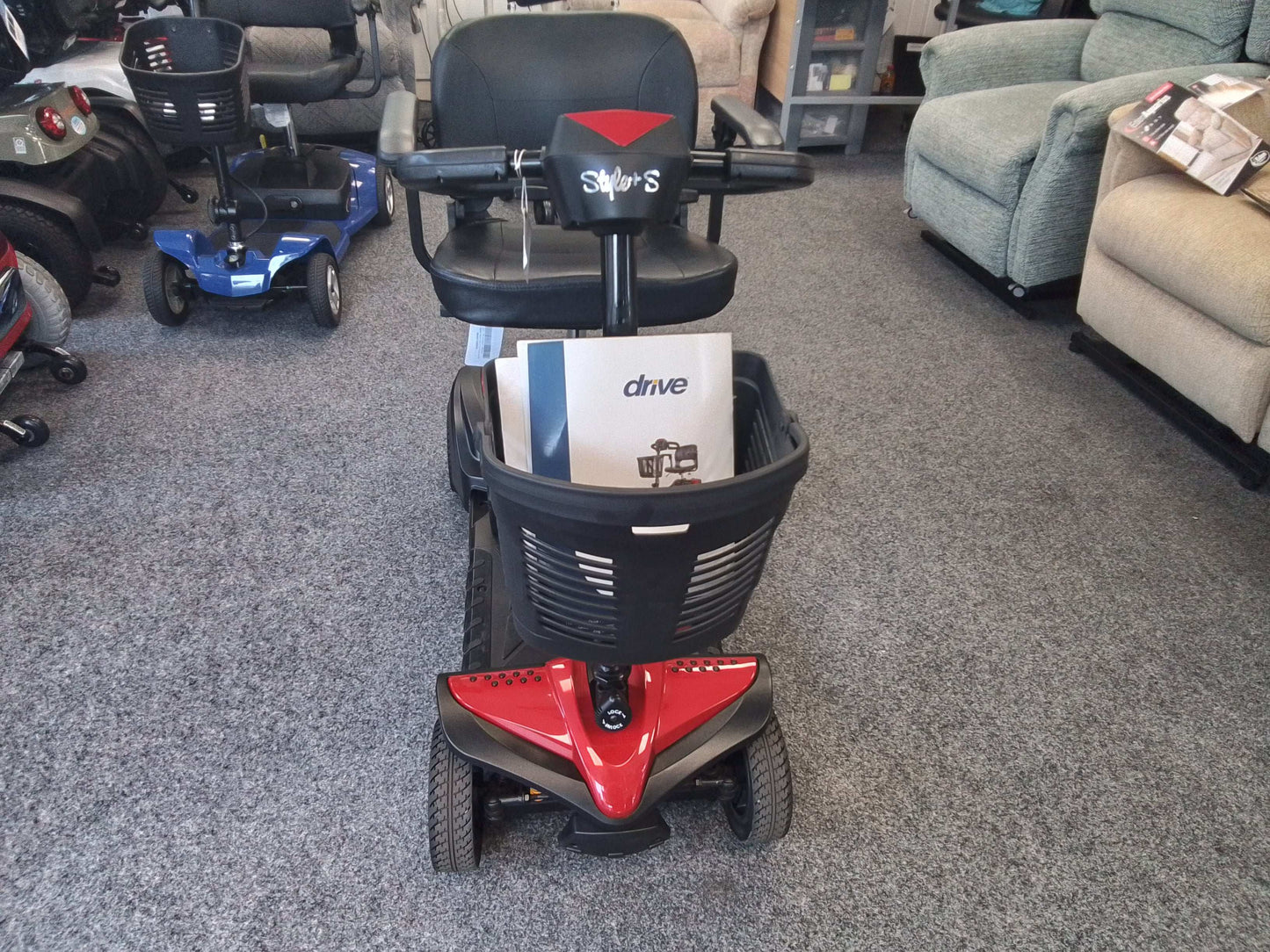 Drive Style Plus - Red | Darlington