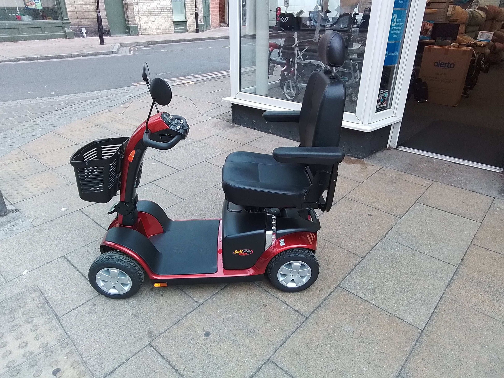 Pride Colt Deluxe - Eden Mobility