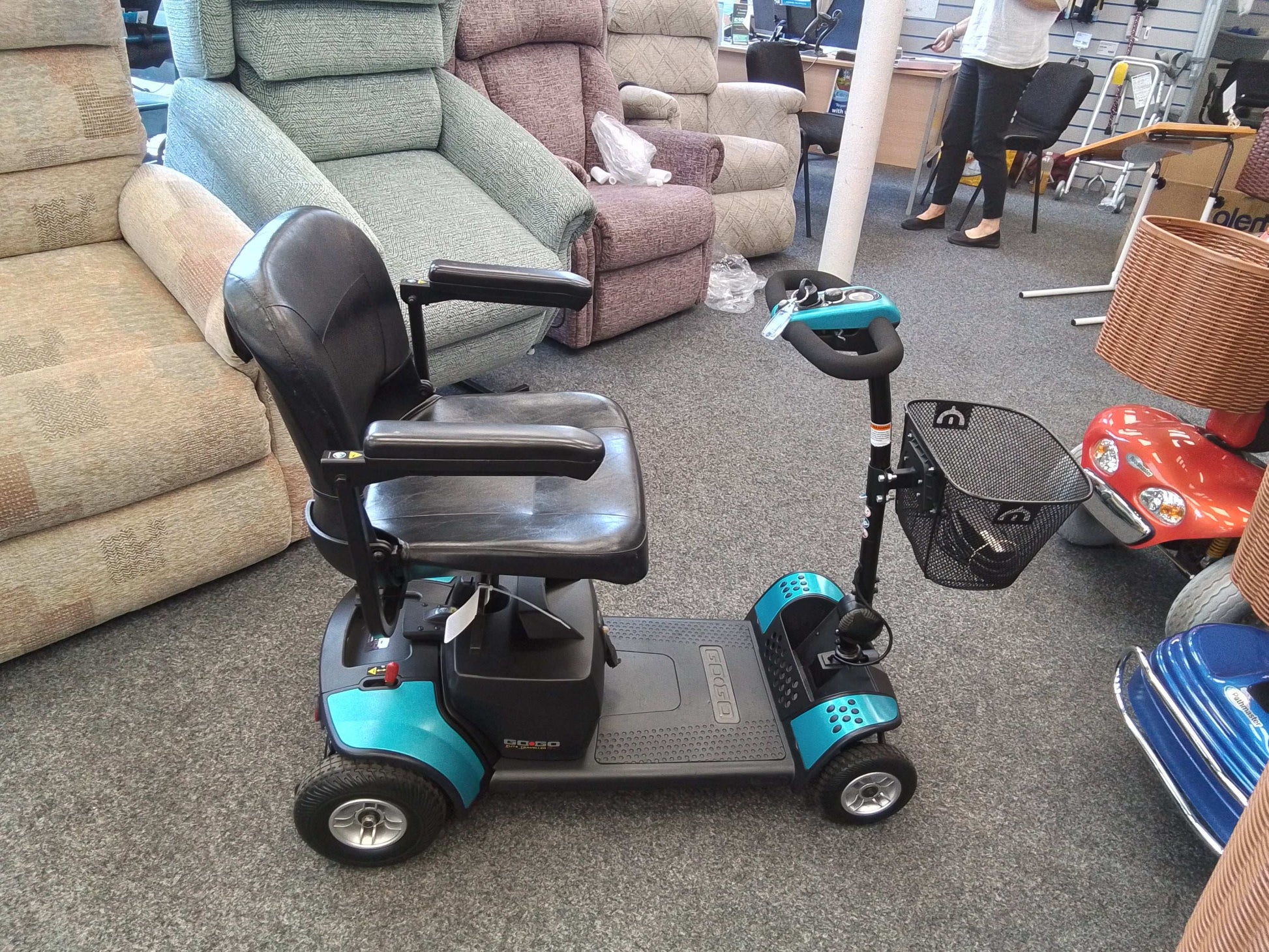 Pride Go Go Traveller (Teal)