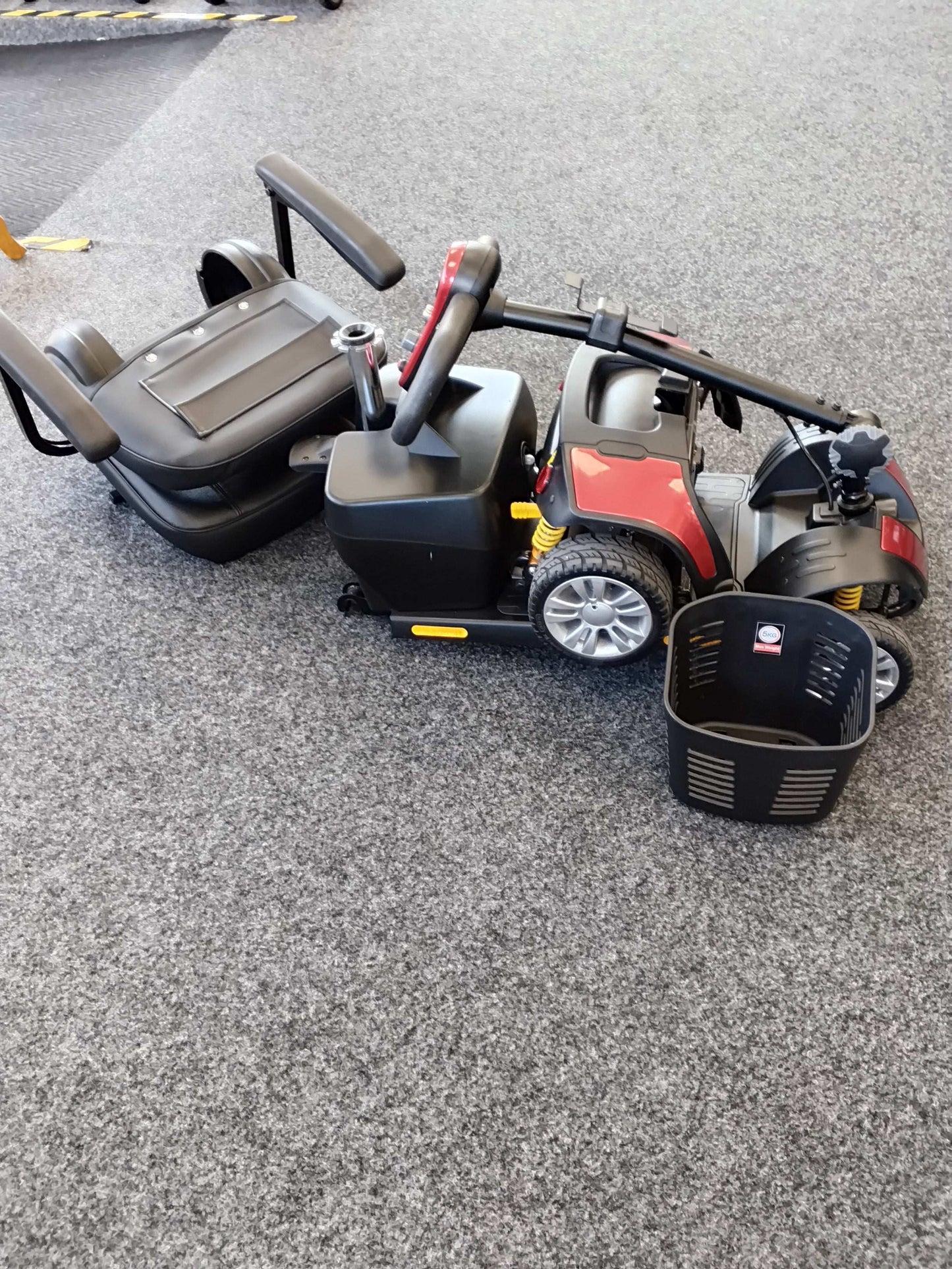 Pride Go Go Elite Traveller - Red | Portsmouth - Eden Mobility