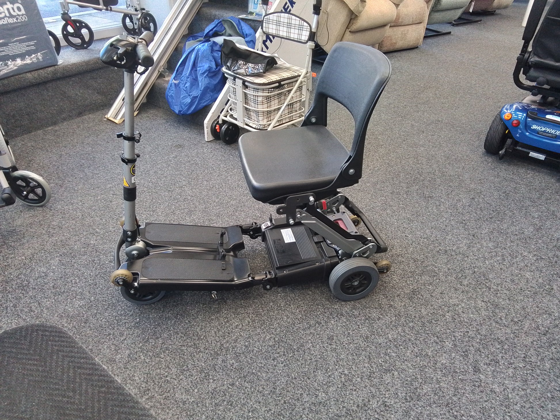 Luggie Fold - Black | Bridlington - Eden Mobility