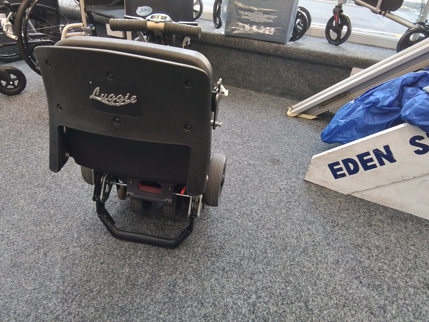 Luggie Fold - Black | Bridlington - Eden Mobility