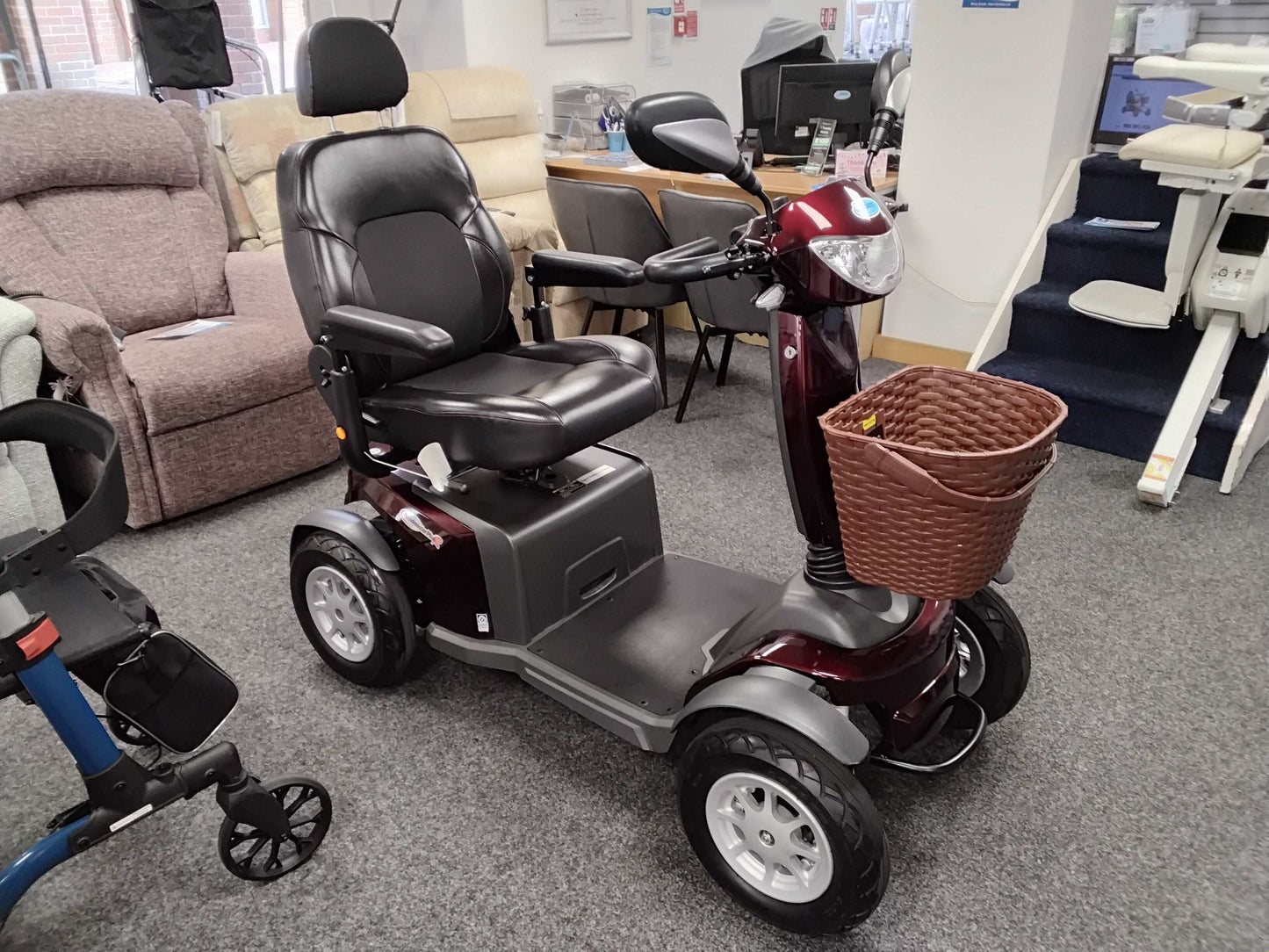 Vanos Galaxy 2 - Red | Chesterfield - Eden Mobility