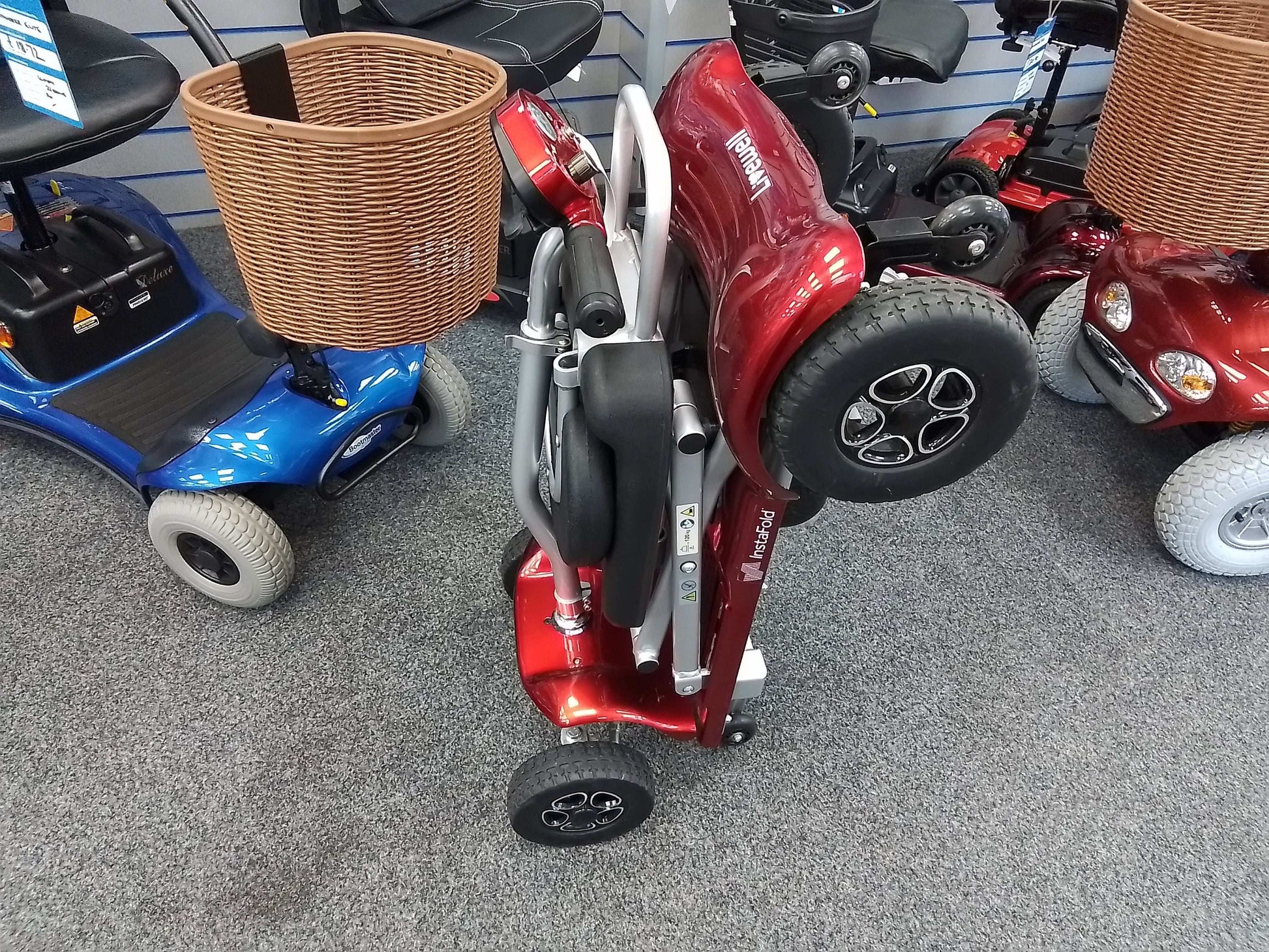 Livewel Instafold - Red | Bridlington