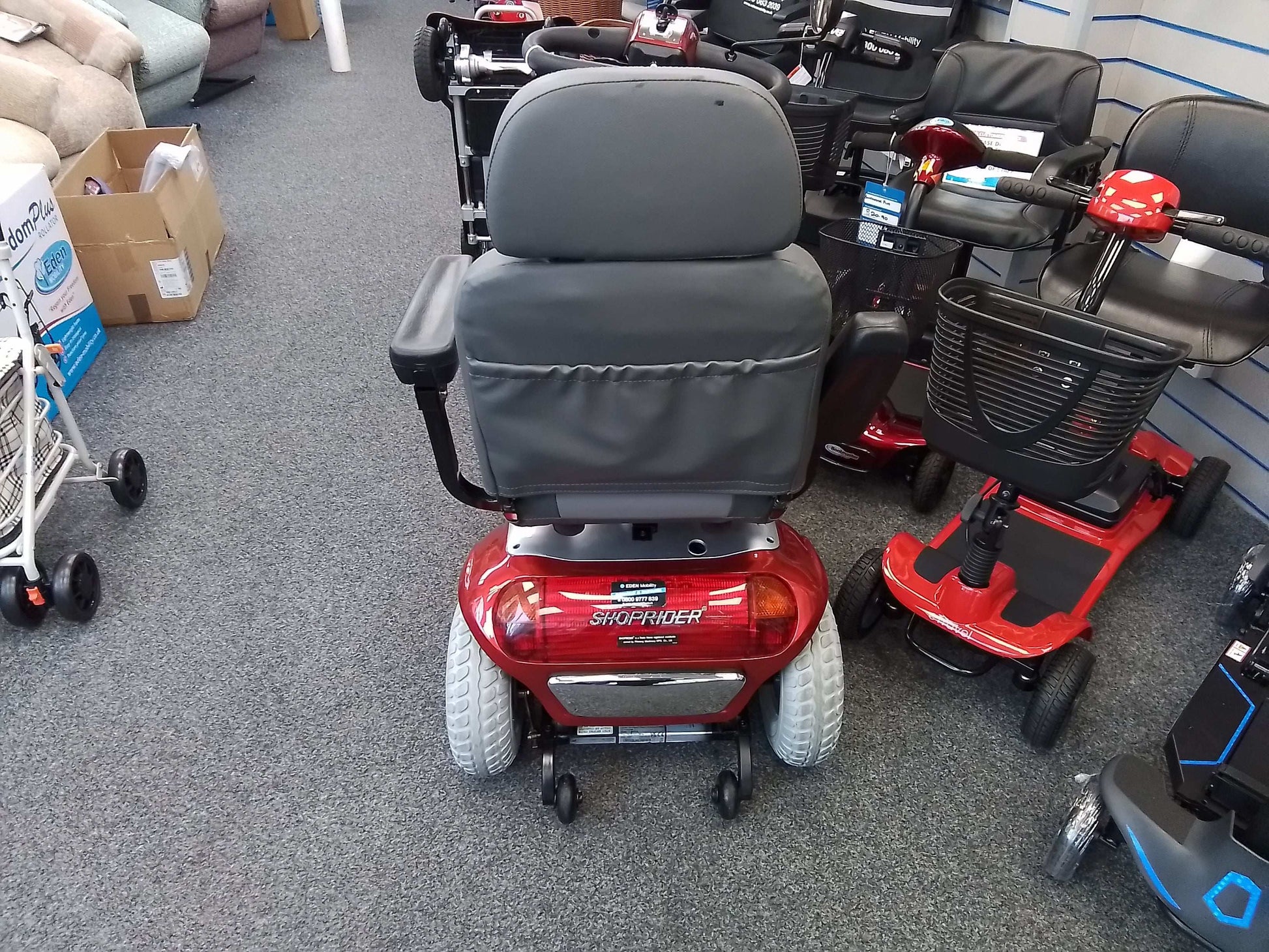 Roma Shoprider Cadiz - Red | Bridlington