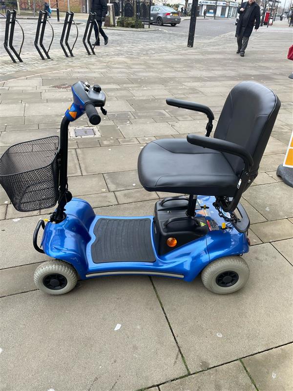 STERLING PEARL (Blue) - Eden Mobility