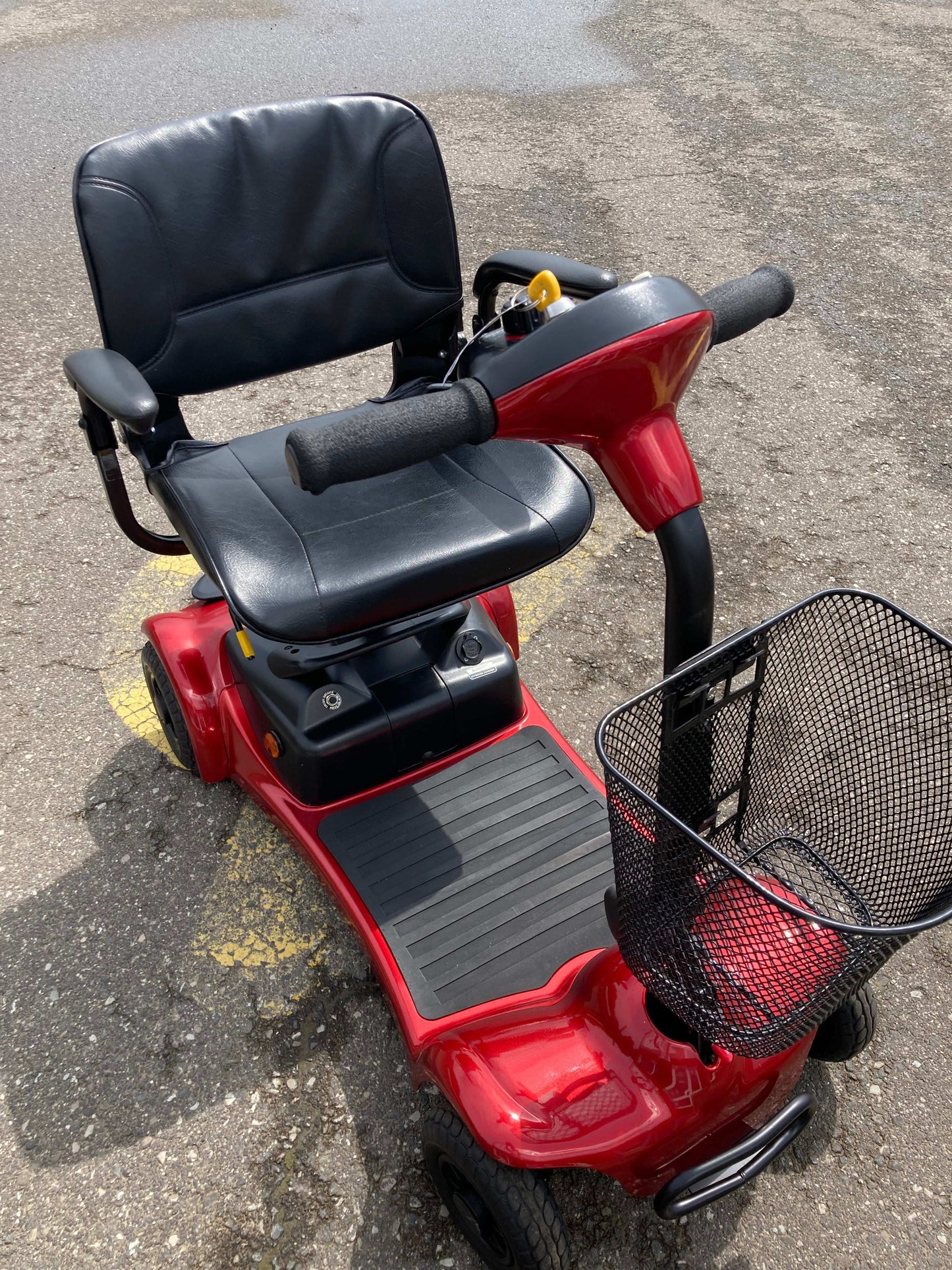 Electric Mobility Ultralite 480 - Red | Barnsley