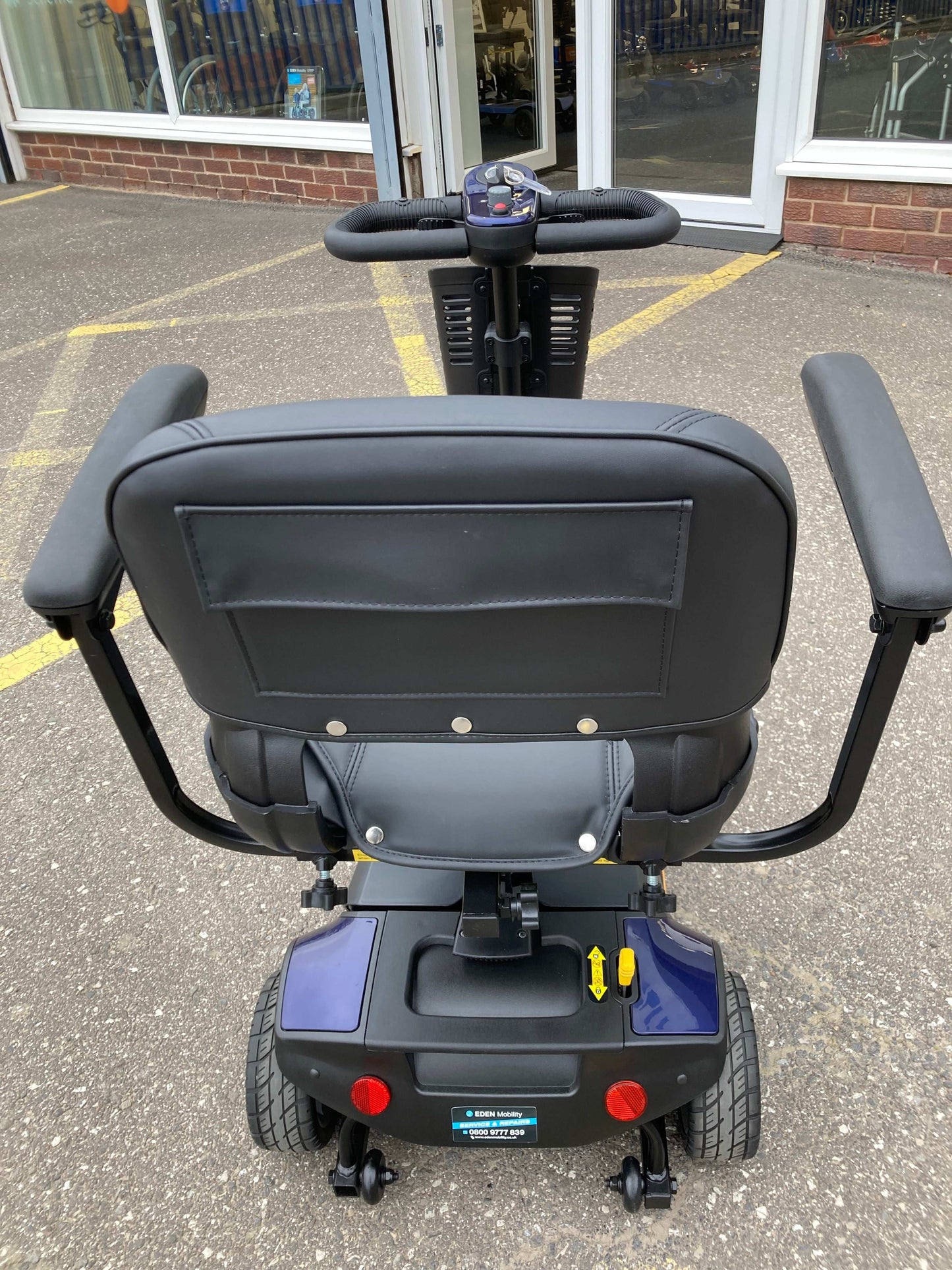 Jaunt Plus - Blue | Barnsley - Eden Mobility