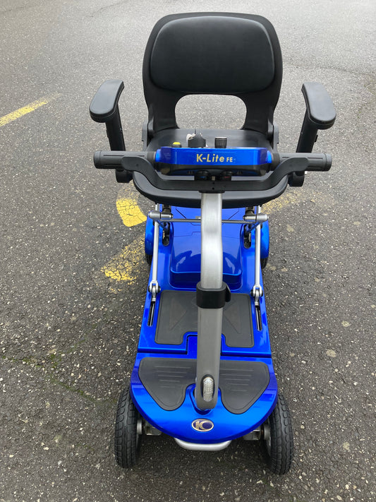 Kymco k-lite Front view (Blue) - Eden Mobility
