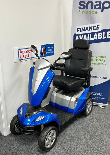 Kymco Maxer front view (Blue) - Eden Mobility