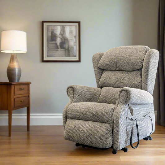 Eden Libra - Petite Recliner