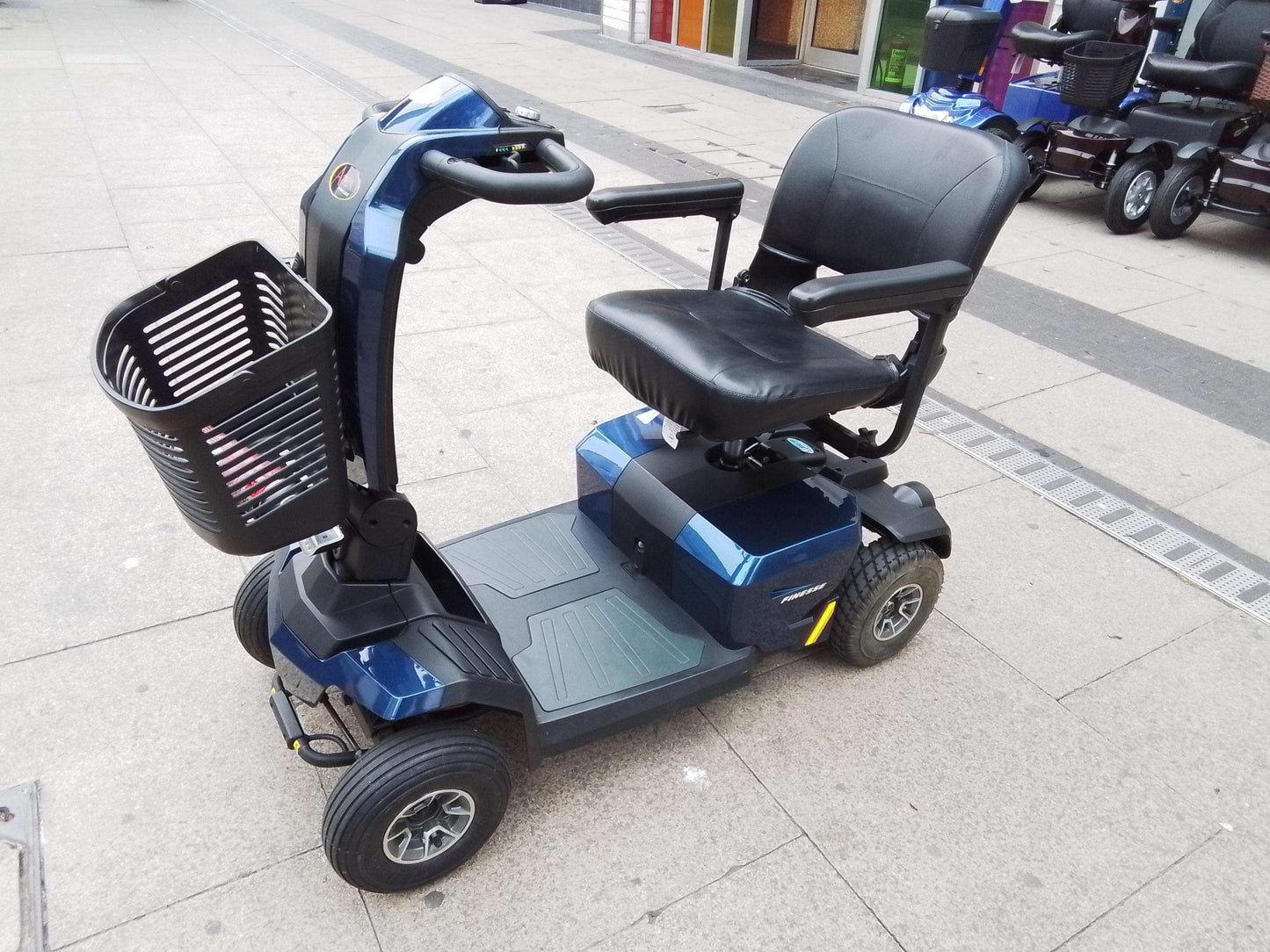 Pride Apex Finesse - Blue | Middlesbrough