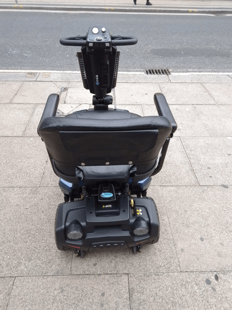 Blue Pride Apex Finesse