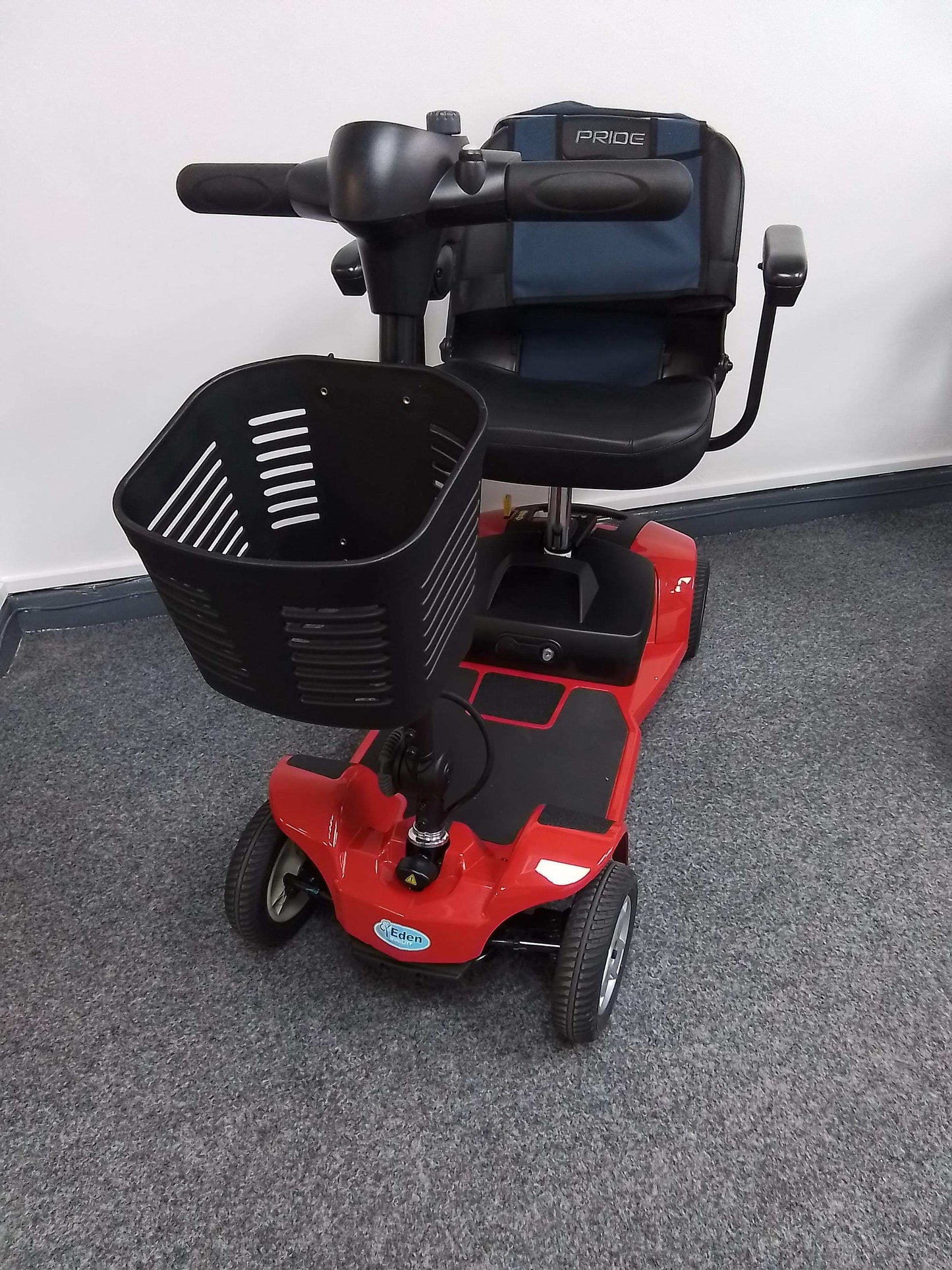 Pride Apex Lite (Red)