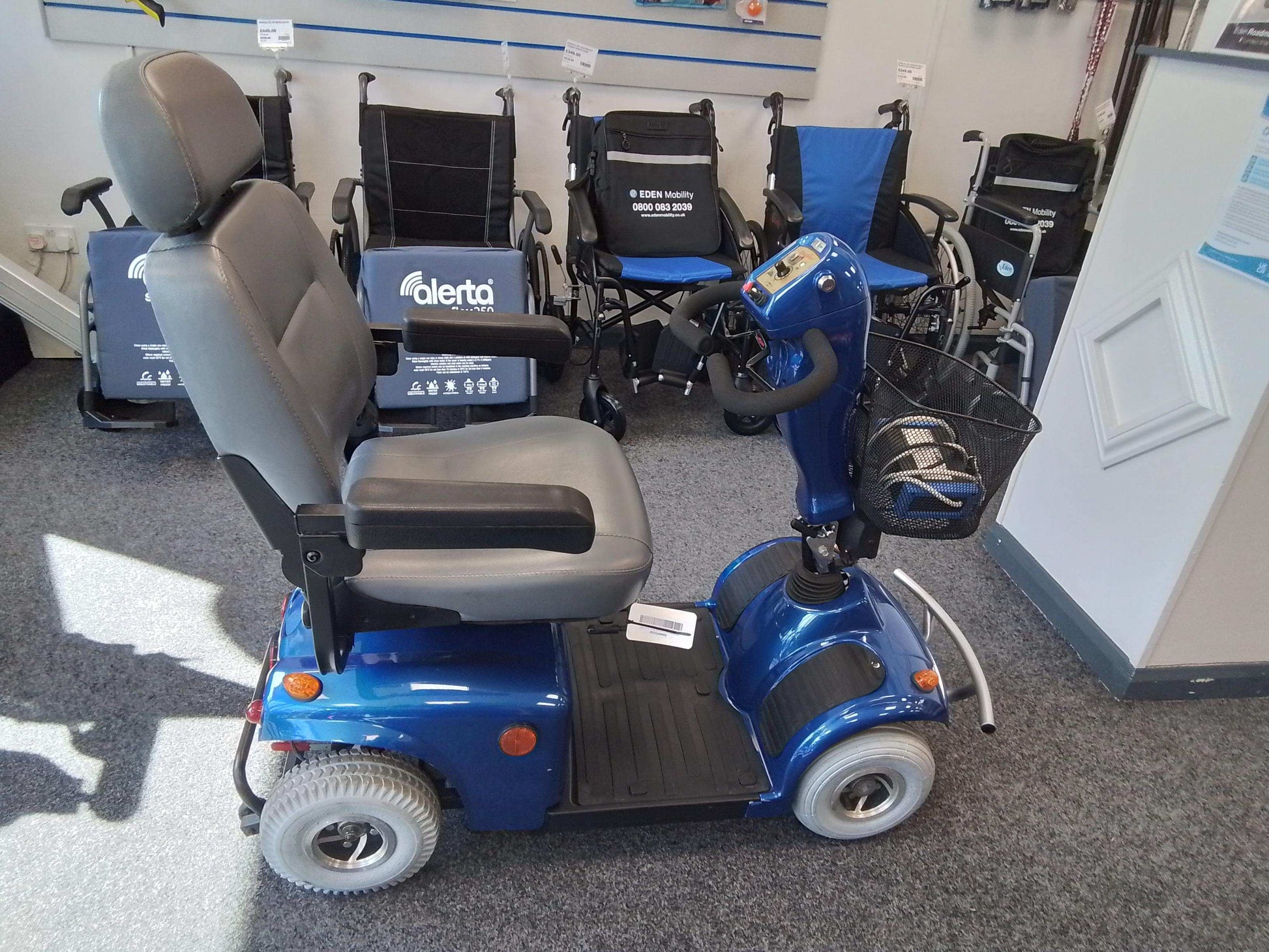 Freerider Mayfair - Blue | Holderness Rd