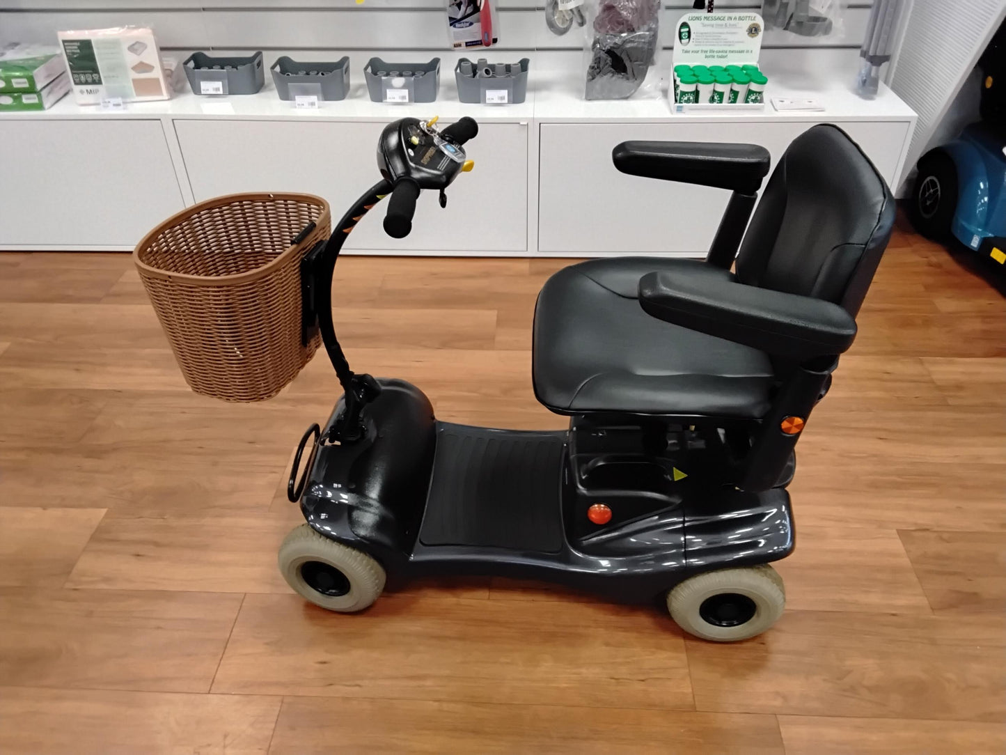 Roma Paris - Grey | Corby - Eden Mobility