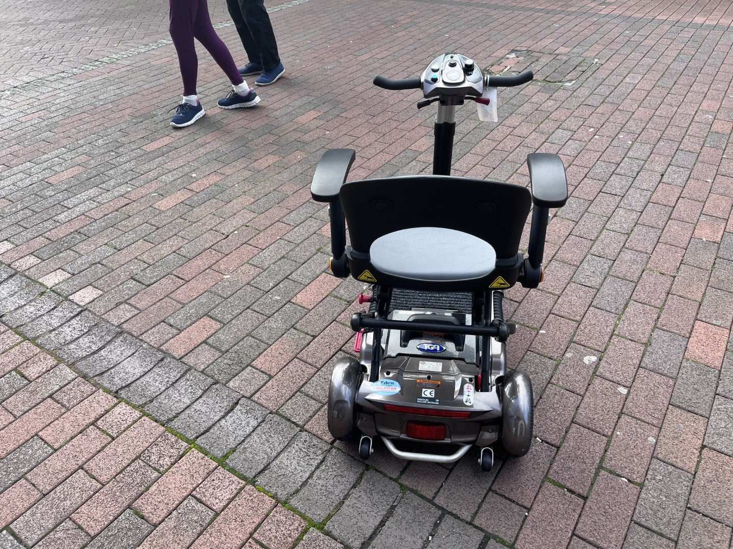 Tga Minimo Bronze Manual Fold 3whl - Eden Mobility