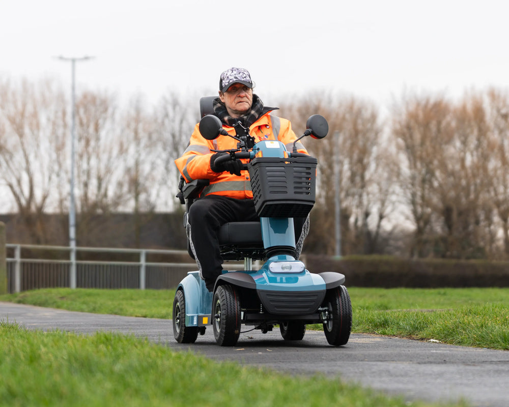 Winter Mobility Scooter Tips: Staying Safe and Warm