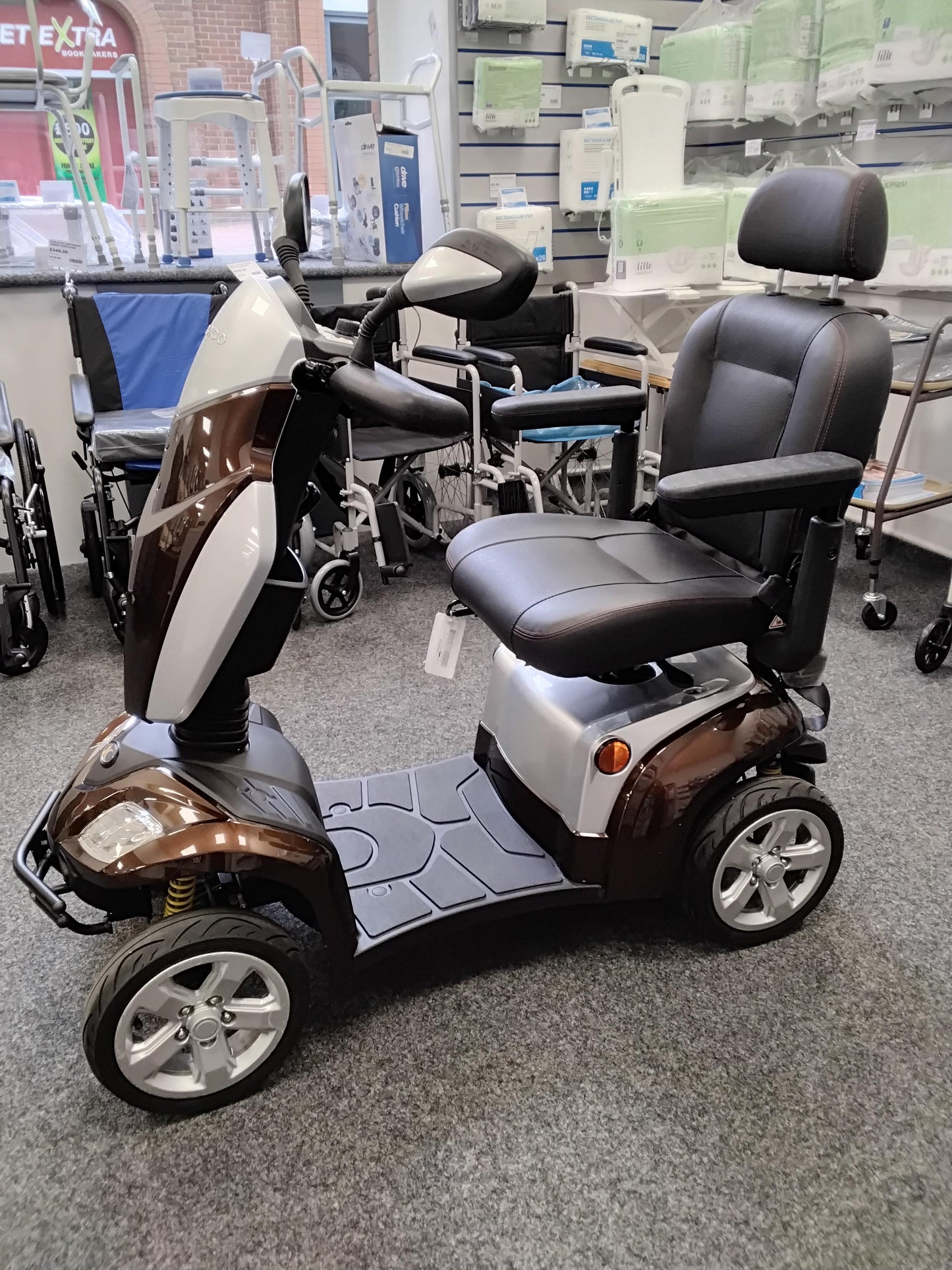 Kymco Agility (Brown)