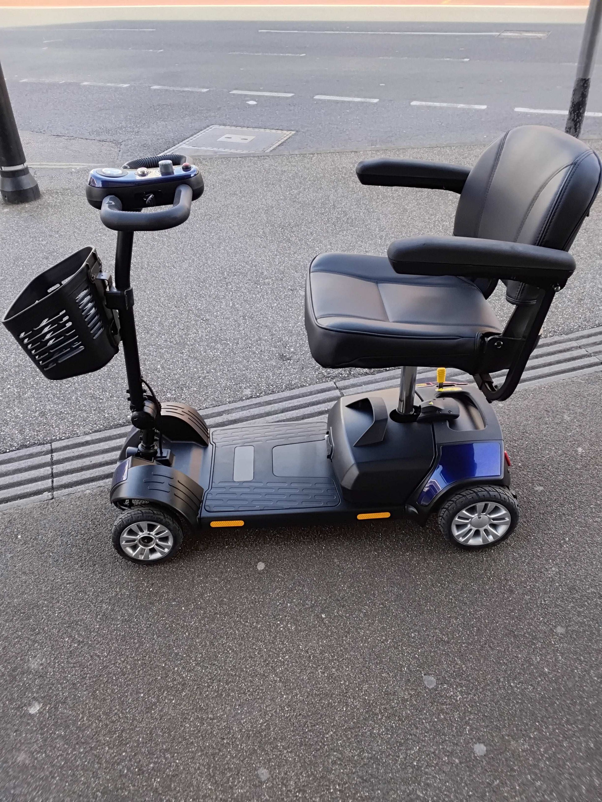 Livewell Jaunt (Blue) - Eden Mobility