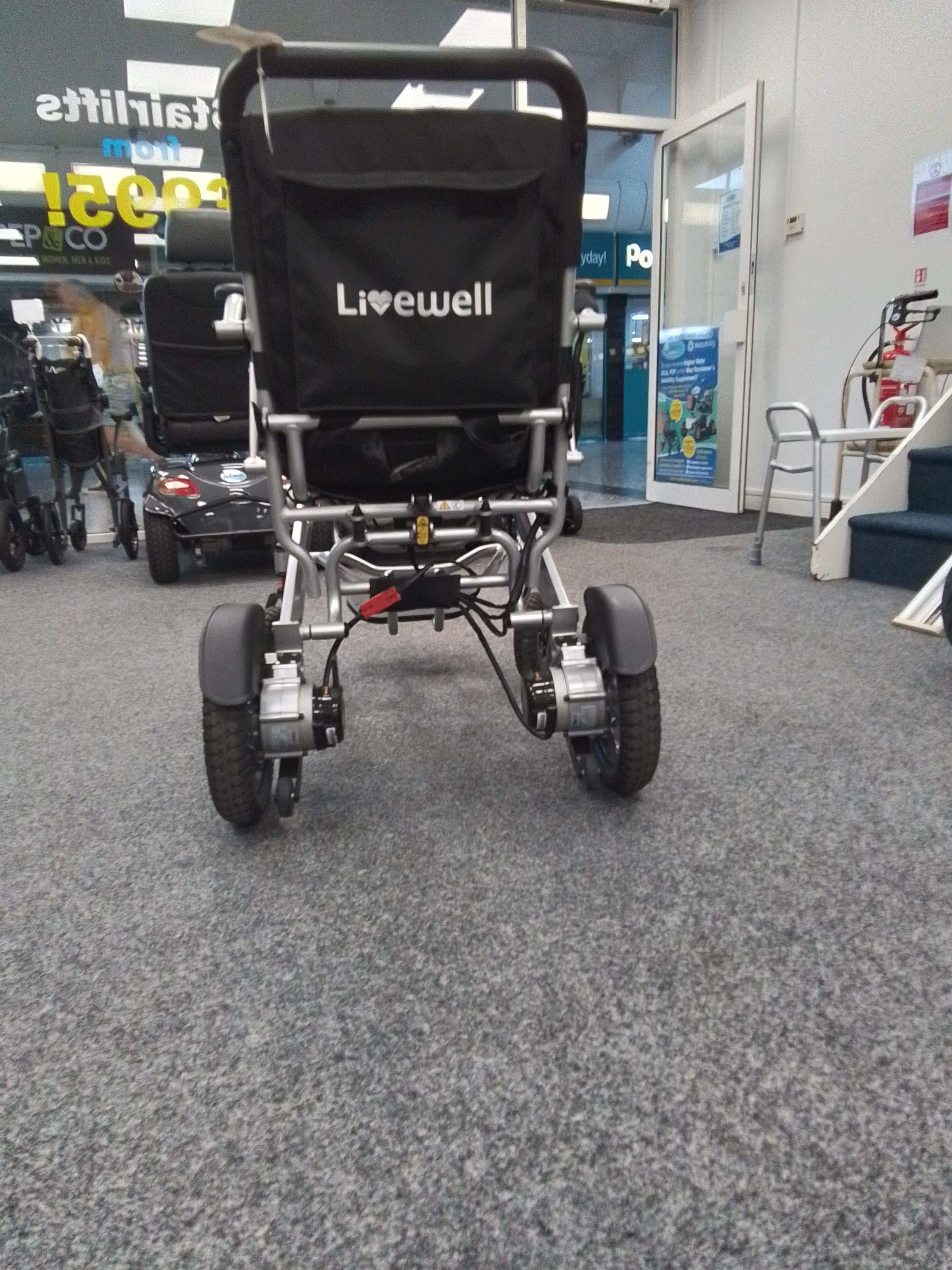 Livewell Instafold - Silver | Leeds