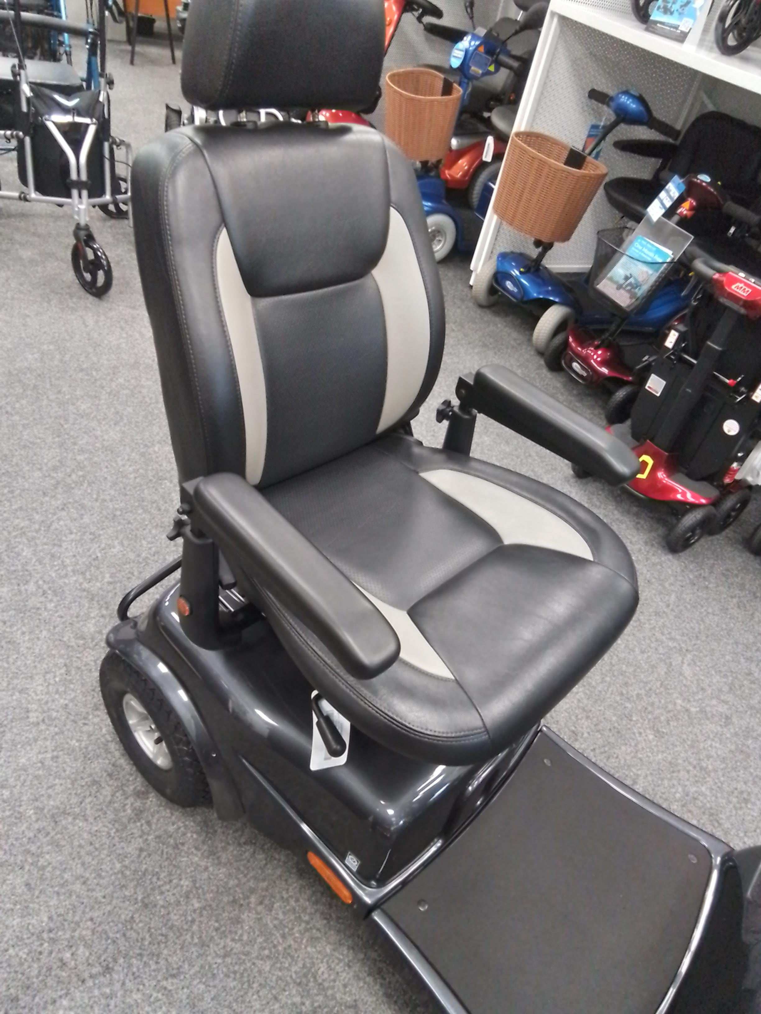 Vanos Galaxy 2 - Grey | Leeds – Eden Mobility