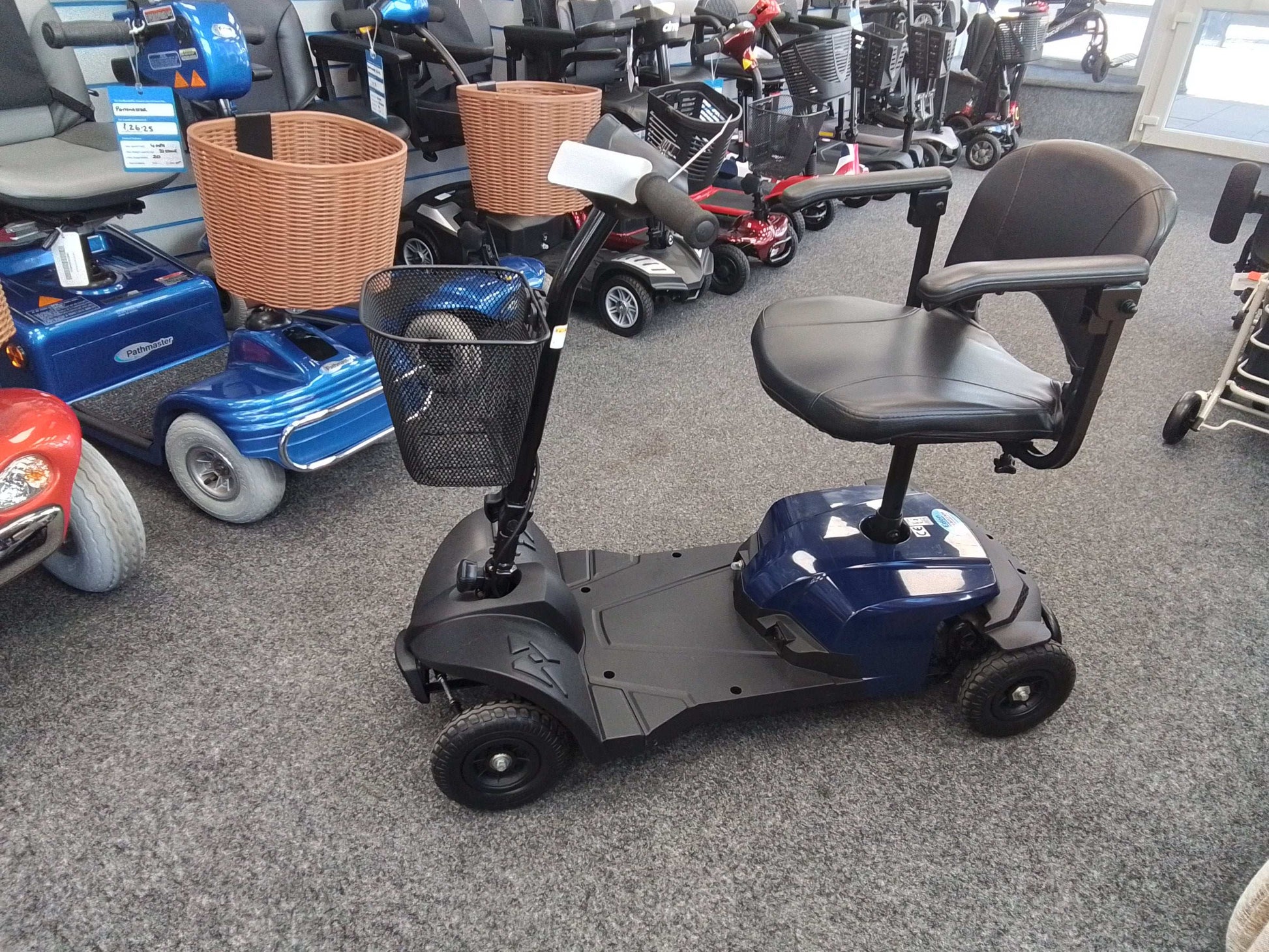 Side of Livewell Jaunt Lite (Dark Blue)