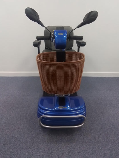 Roma Sovereign 4 - Blue | Derby