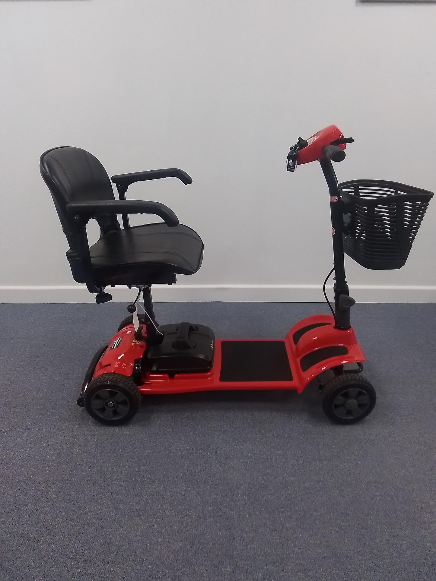 eTravel - Red | Derby