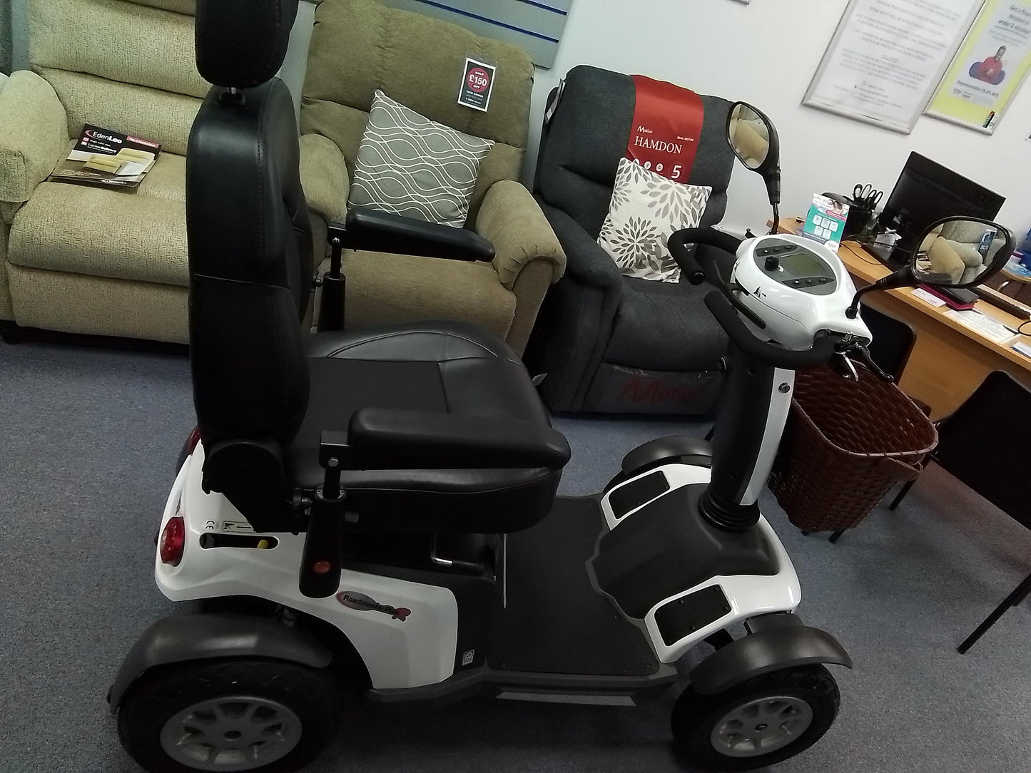 Side View Reconditioned White Scooter Derby (Roadmaster)