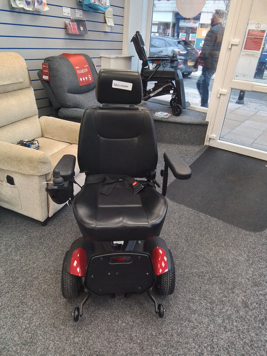 Drive Titan - Red | Bridlington