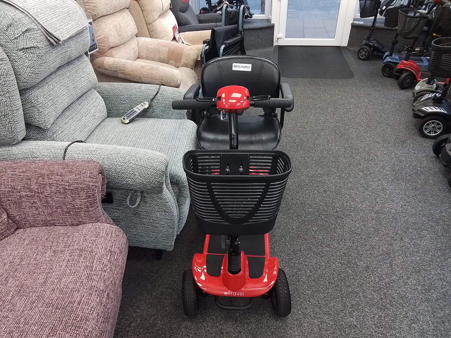 Motion eTravel front view (red) - Eden Mobility