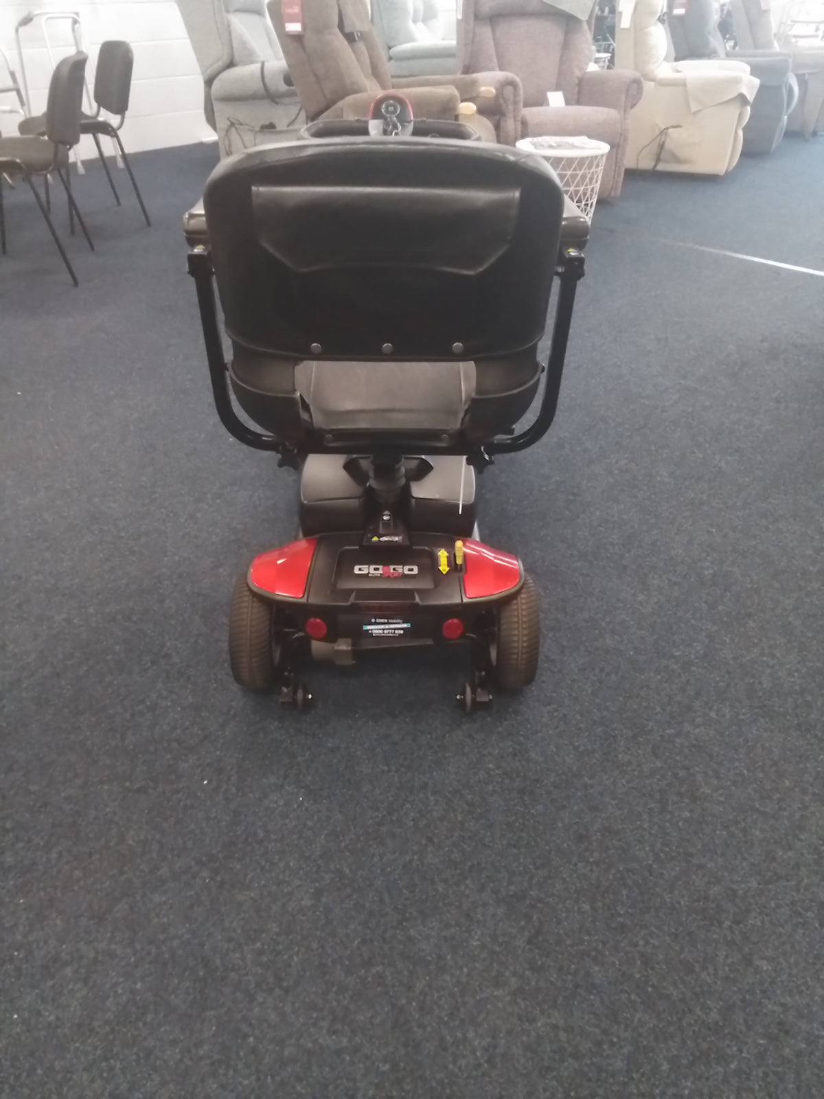 Pride Go Go Elite Traveller in Red | Refurbished motbility scooter Barnsley