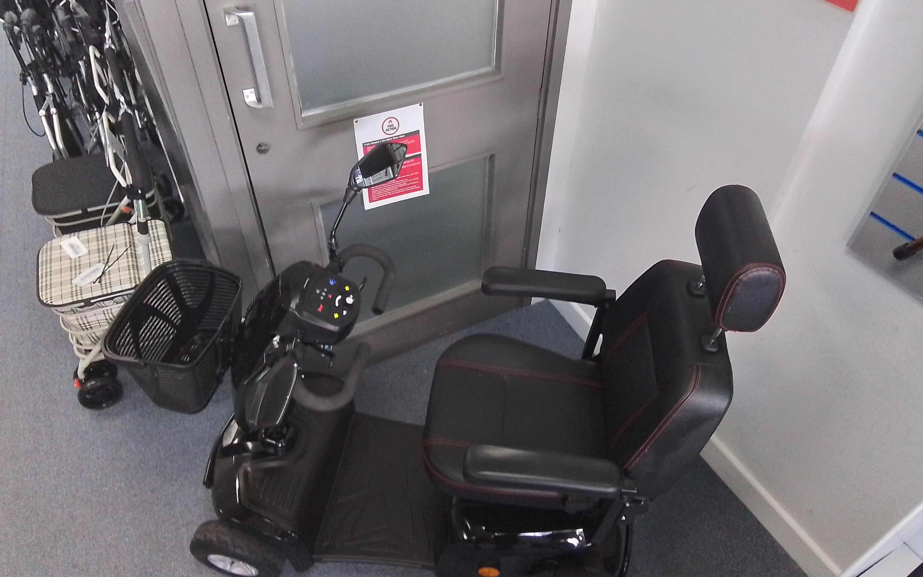 Kymco Komfy Super 8 | Refurbished Mobility Scooter Derby