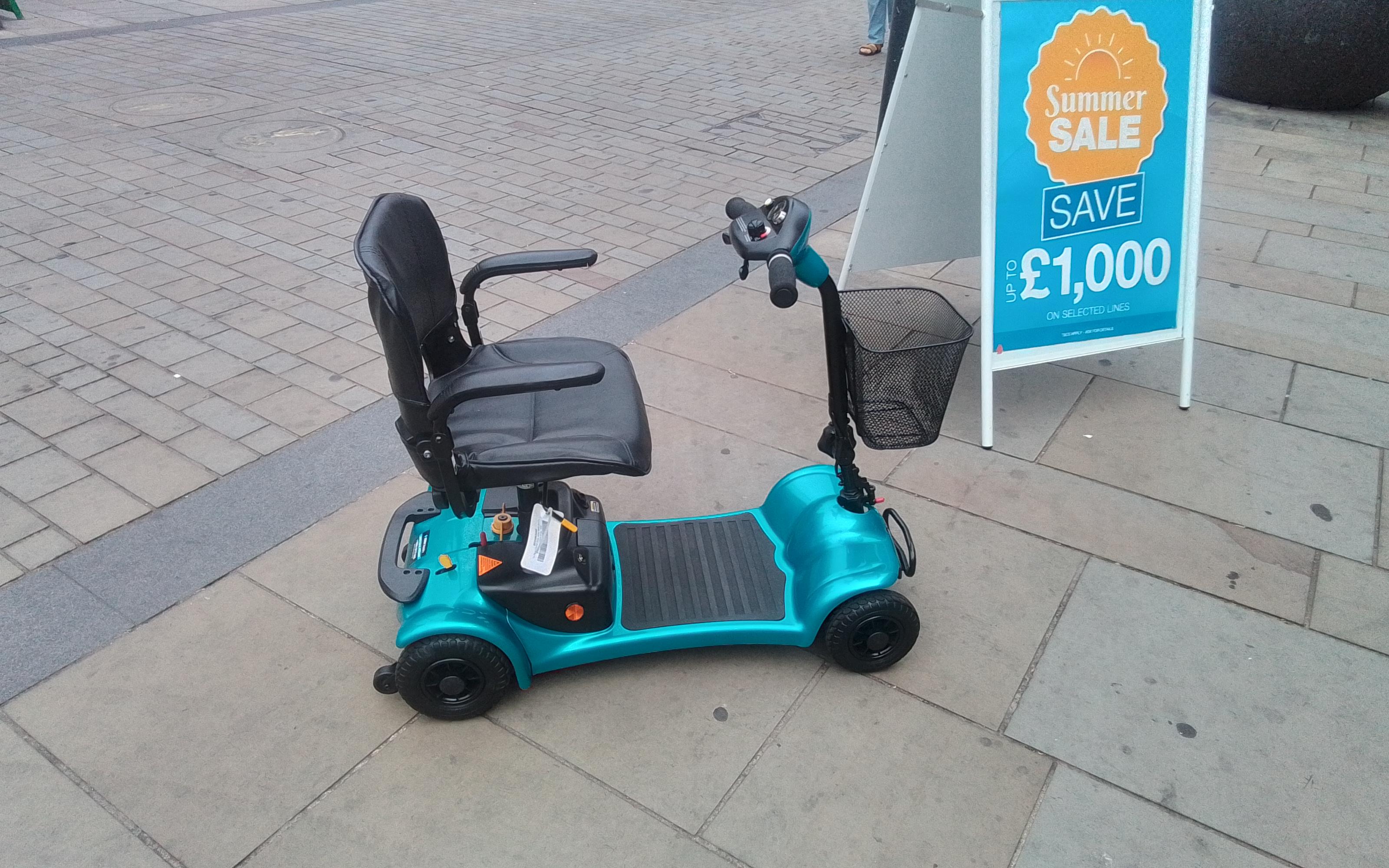 Electric Mobility Ultralite 480 in Teal | Refurbished Mobility Scooter Derby