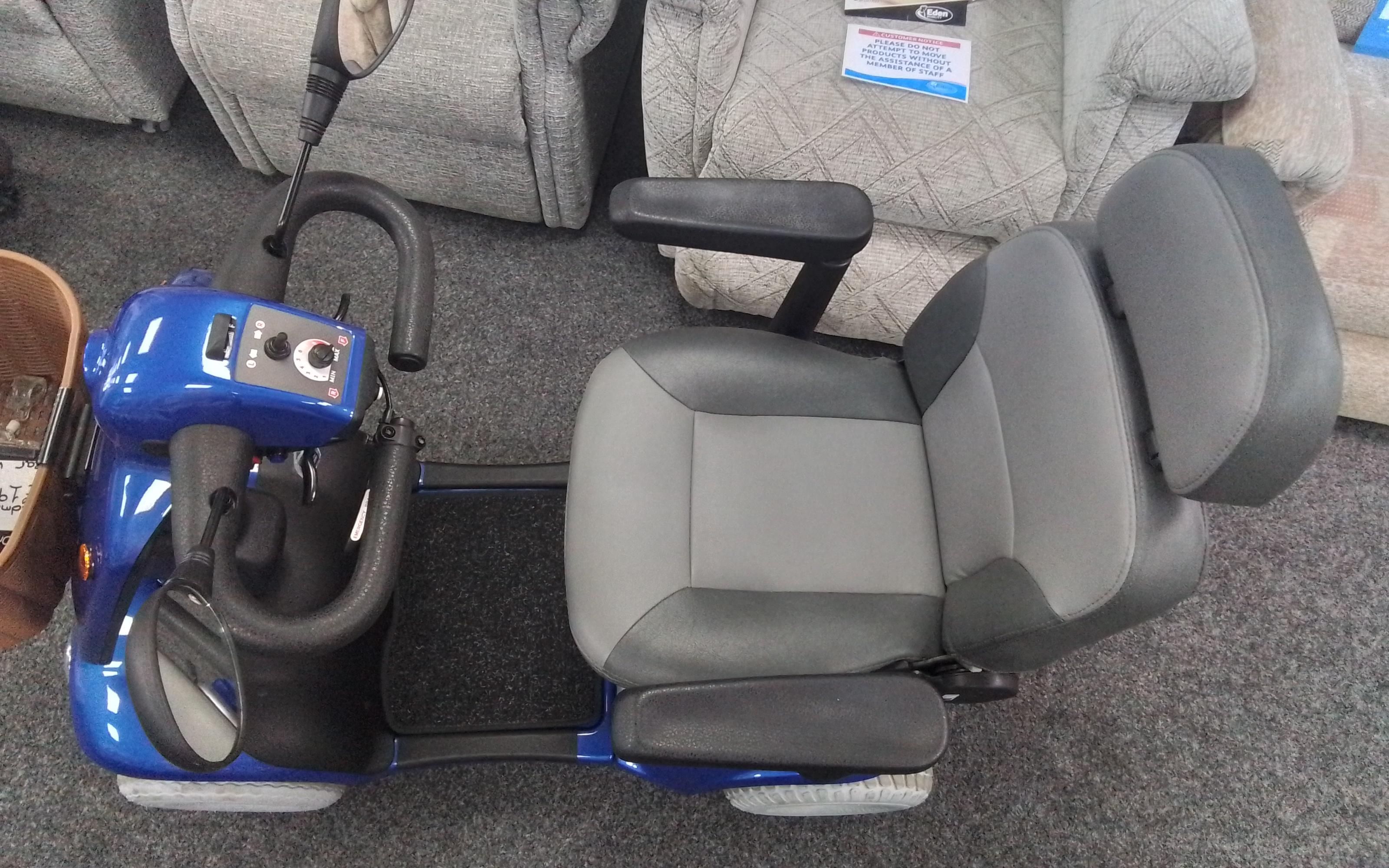 Roma Shoprider Cadiz in Blue | Refurbished Mobility Scooter Derby