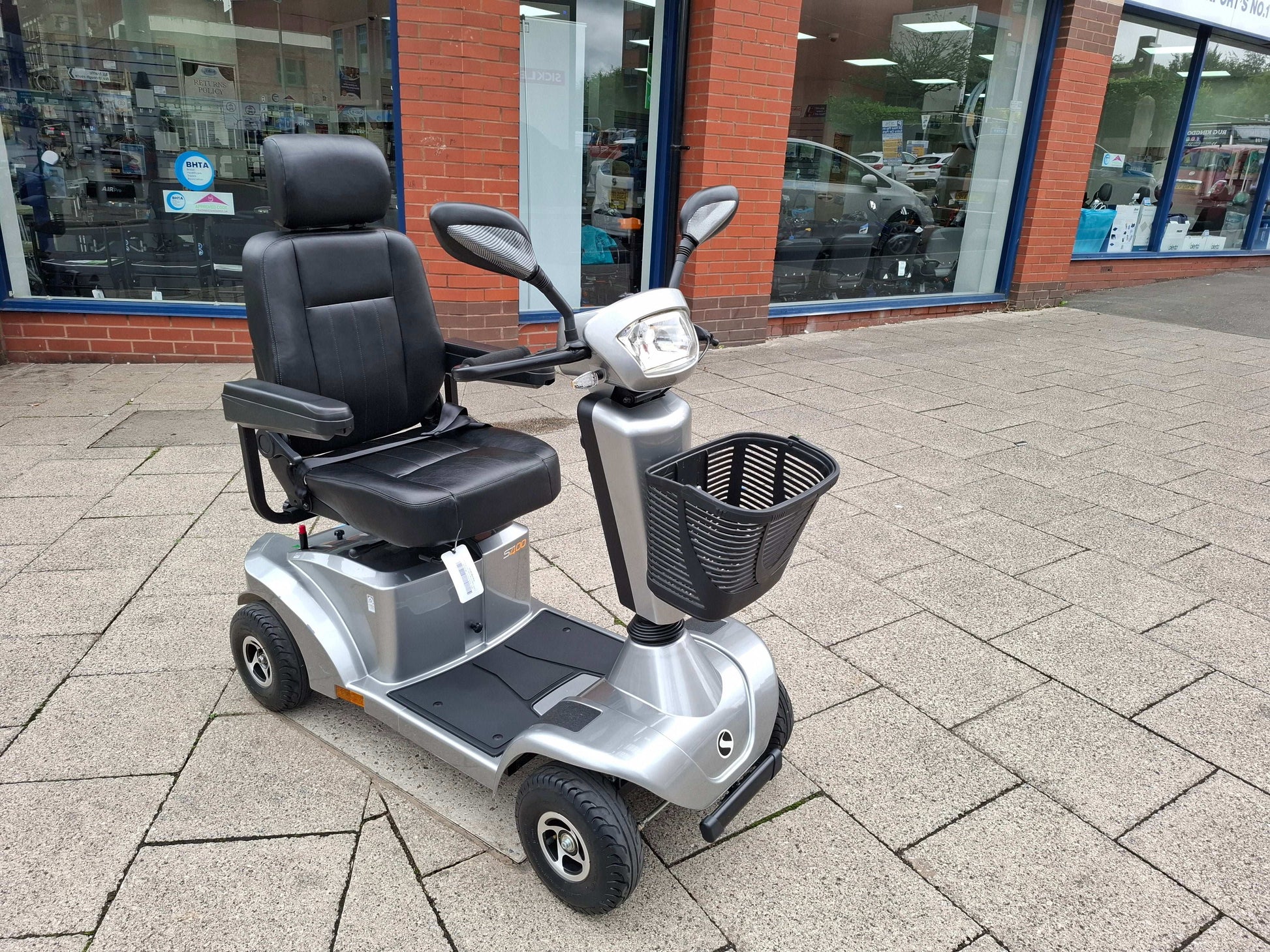 The Sunrise S400 Mobility Scooter In Silver