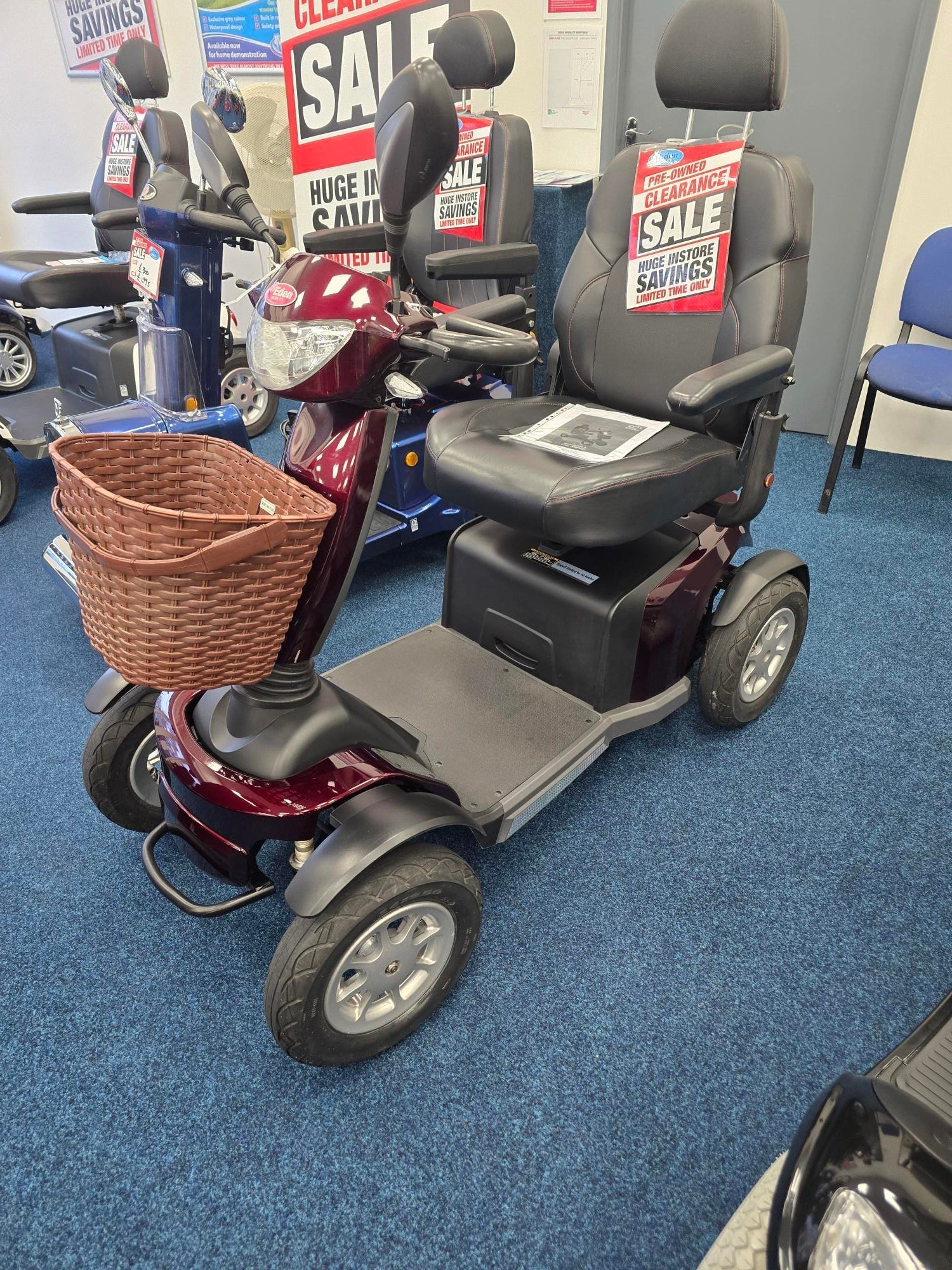 Vanos Roadmaster Plus (Red) - Eden Mobility