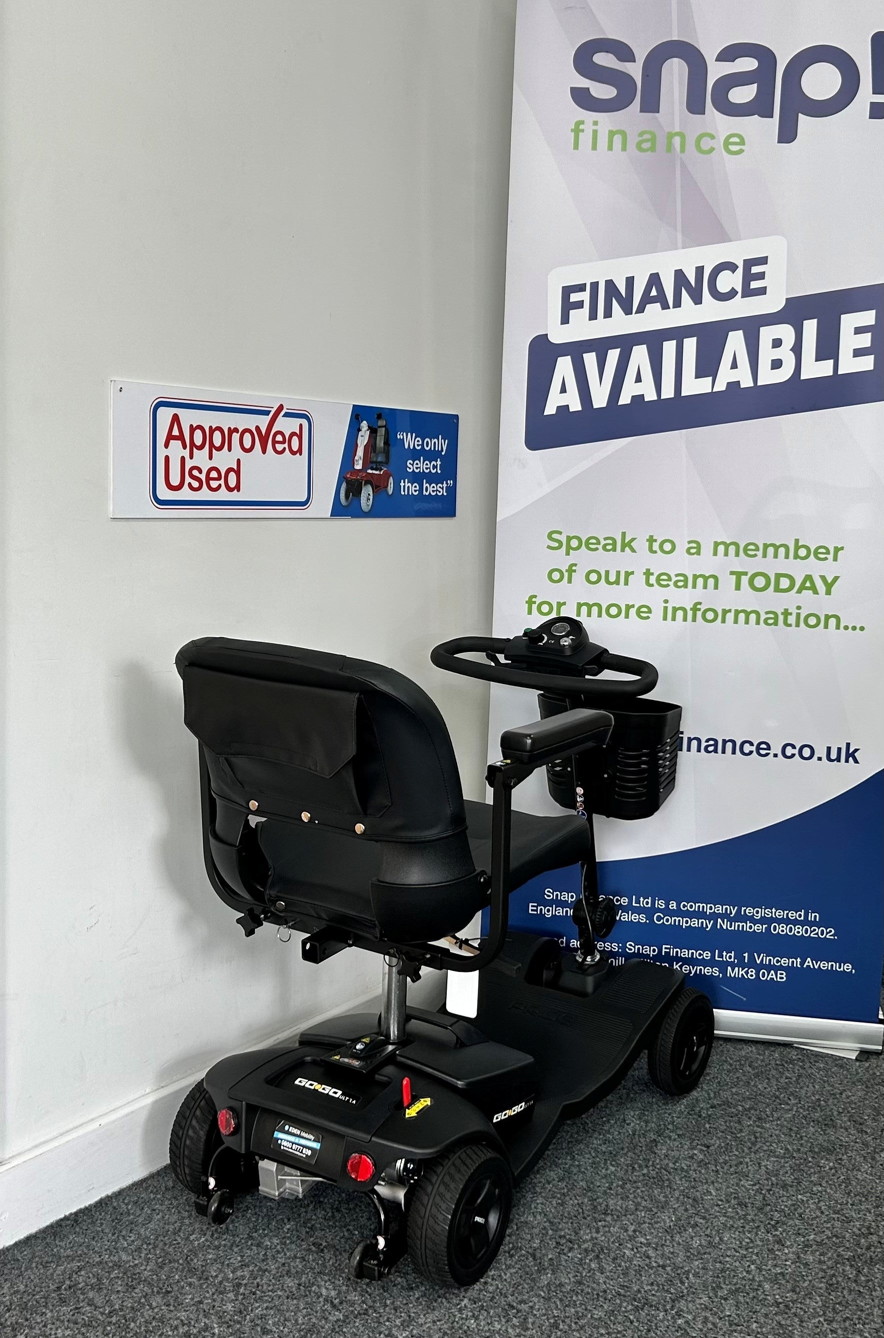 Pride Go Go Elite Traveller in Black | Refurbished Mobility Scooter Stockport