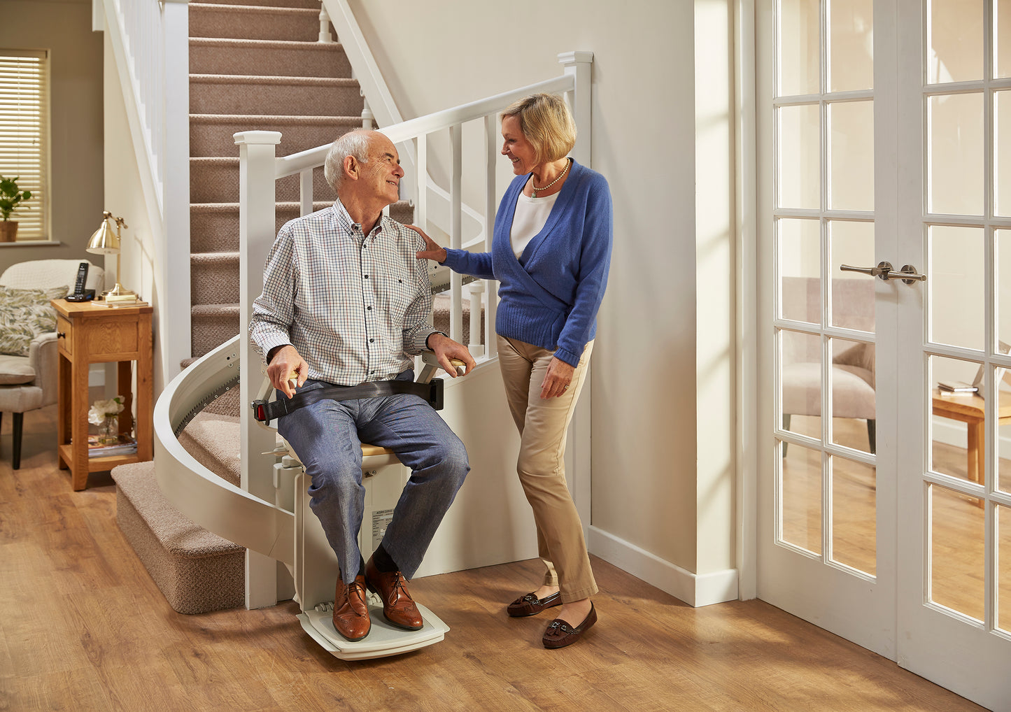 Eden Curvemaster Classic - Curved Stairlift