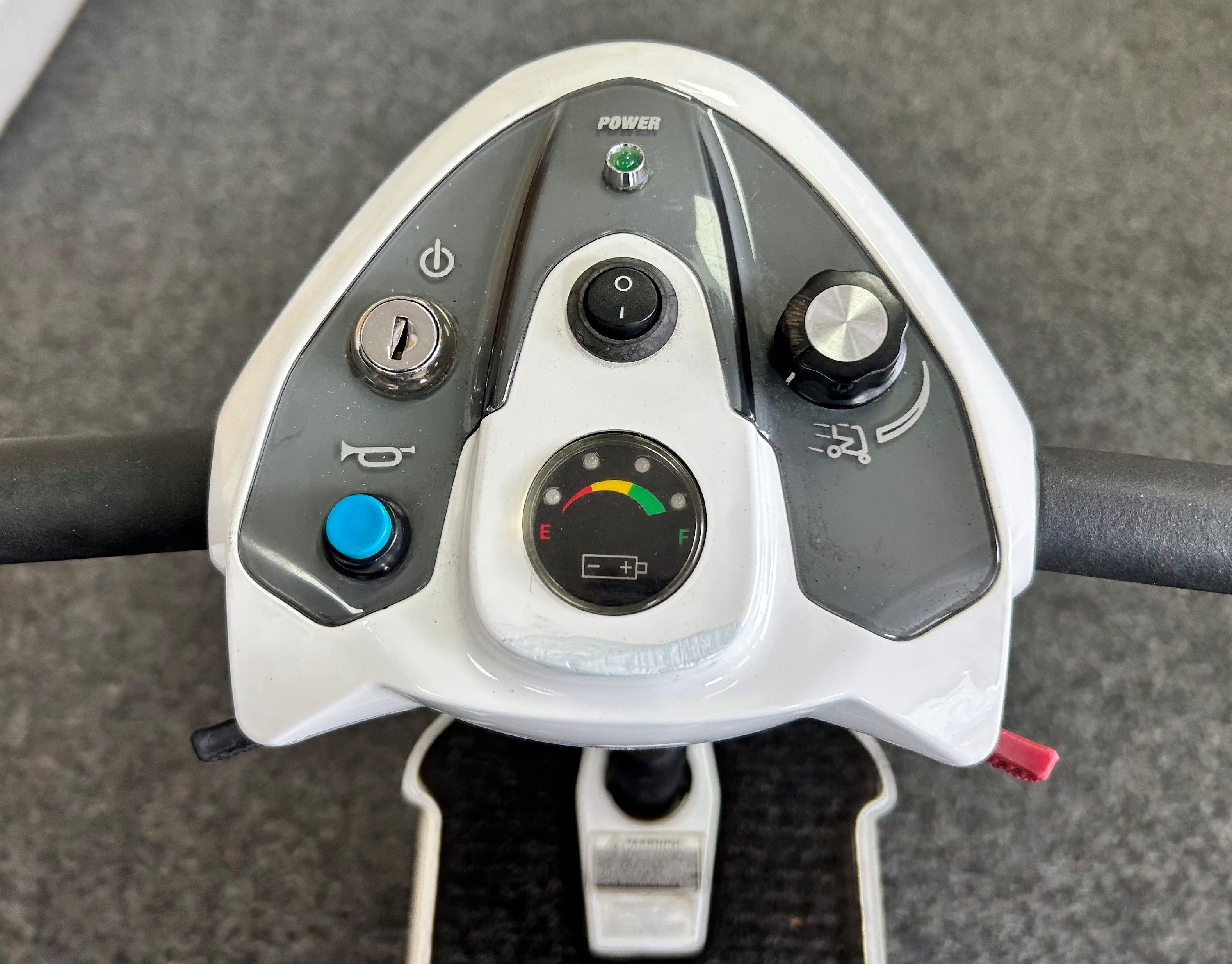 TGA Minimo in White | Refurbished mobility scooter Stockport