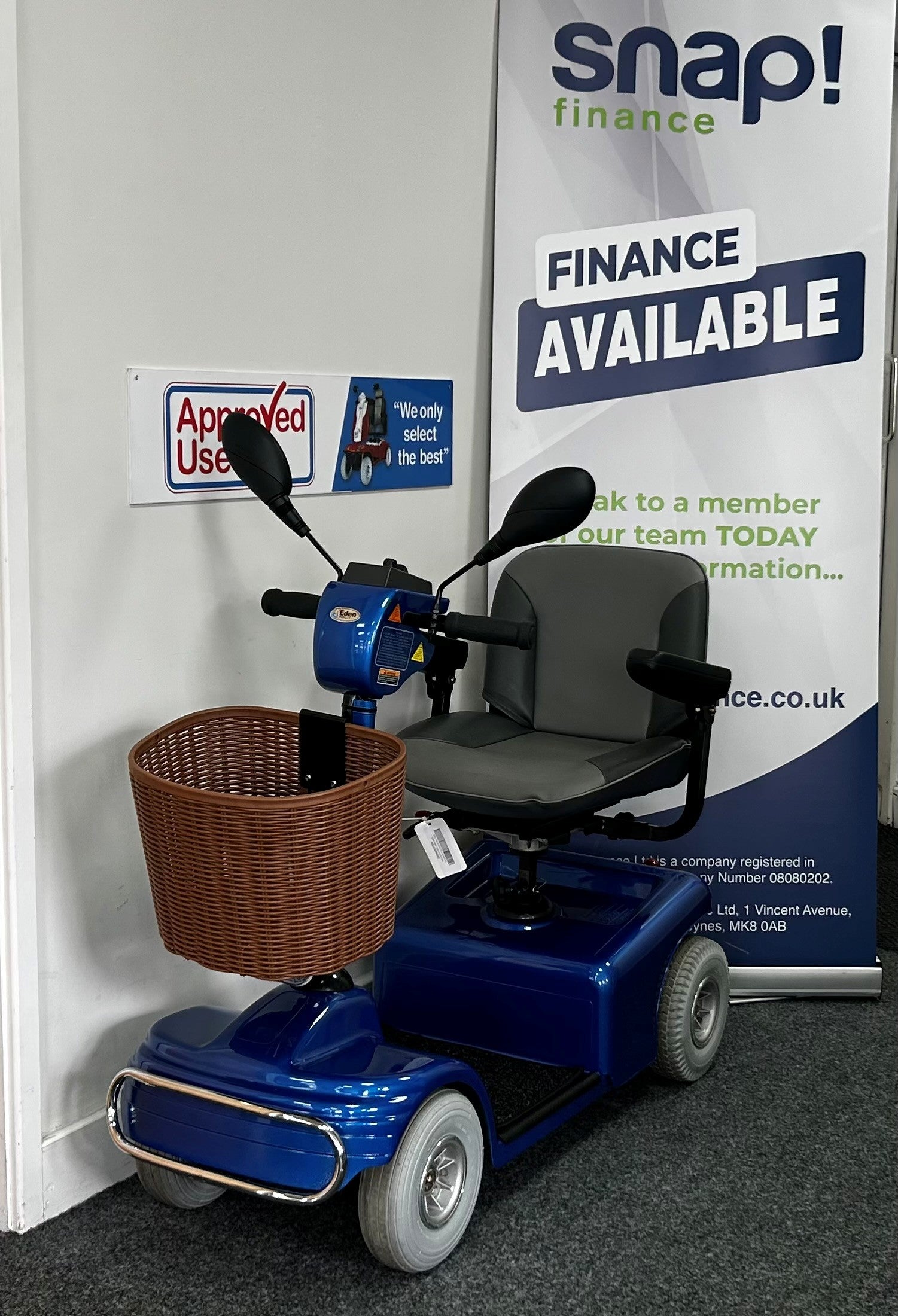 Roma Sovereign 4 in Blue | Refurbished mobility scooter Stockport