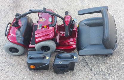 Roma Paris (Red) scooter folded