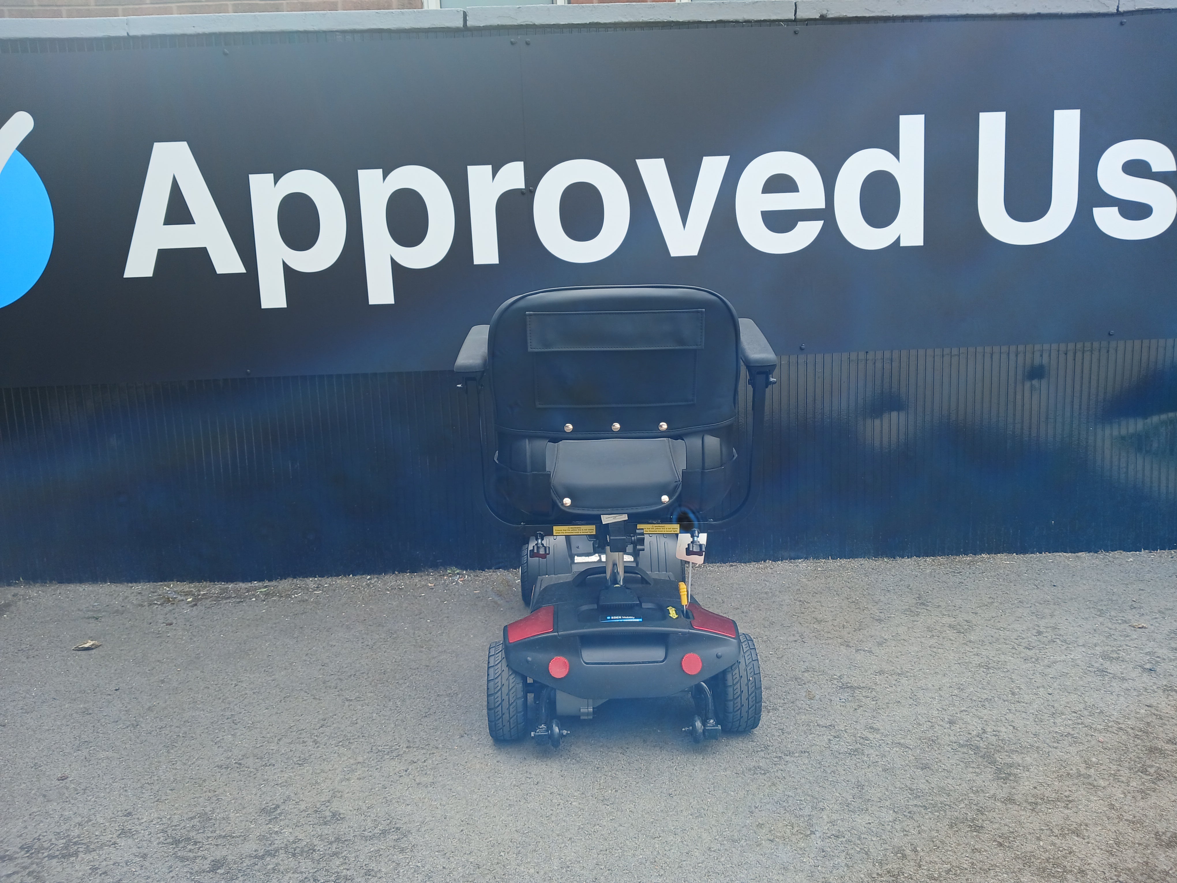 Livewell Jaunt  in Red | Refurbished Mobility Scooter Scunthorpe