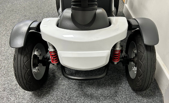 Roadmaster R - White | Stockport - Eden Mobility
