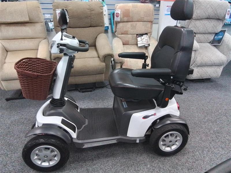 Roadmaster R - White | Stockport - Eden Mobility