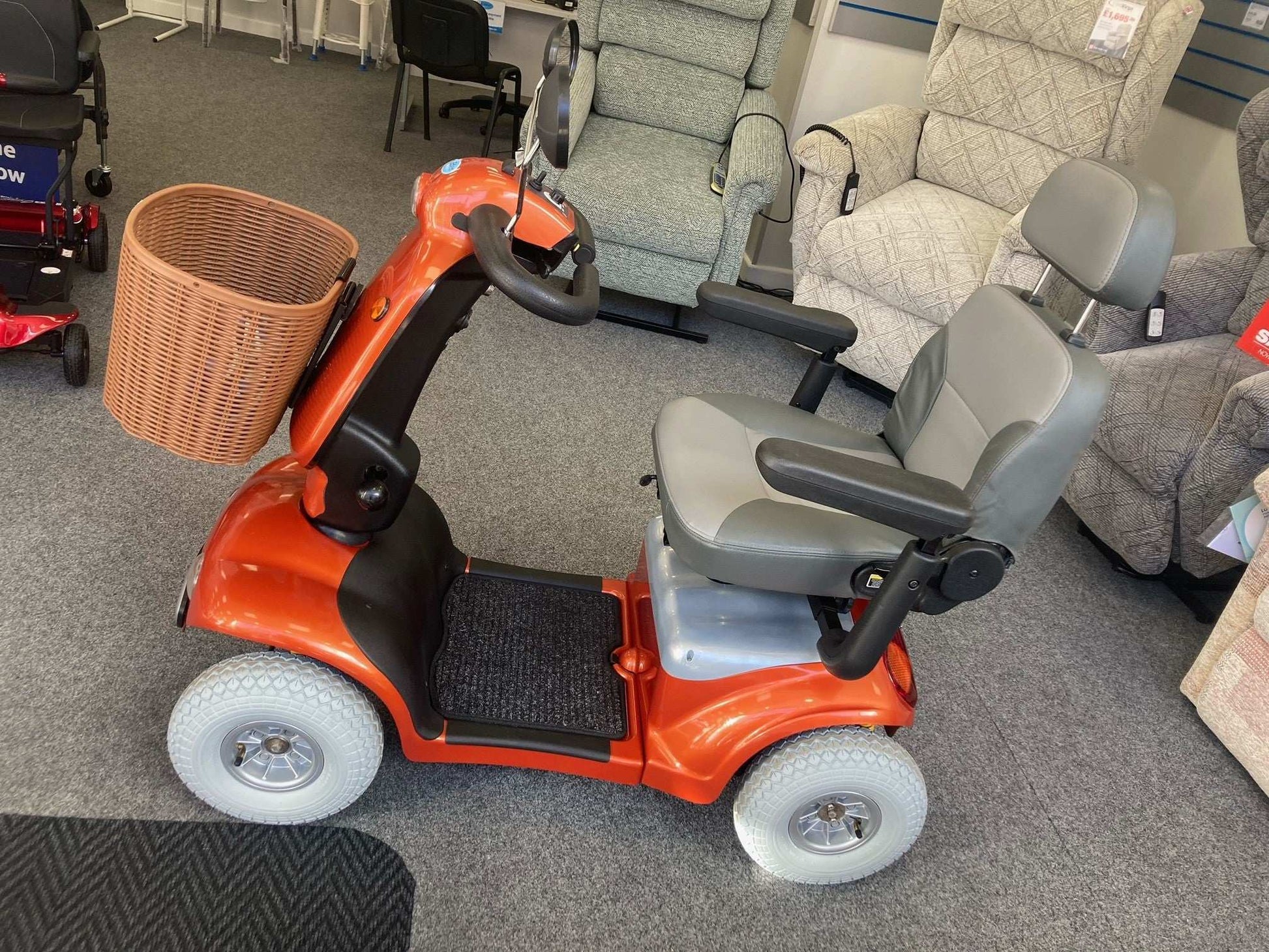 Roma Roadmaster Cadiz (Orange) - Eden Mobility