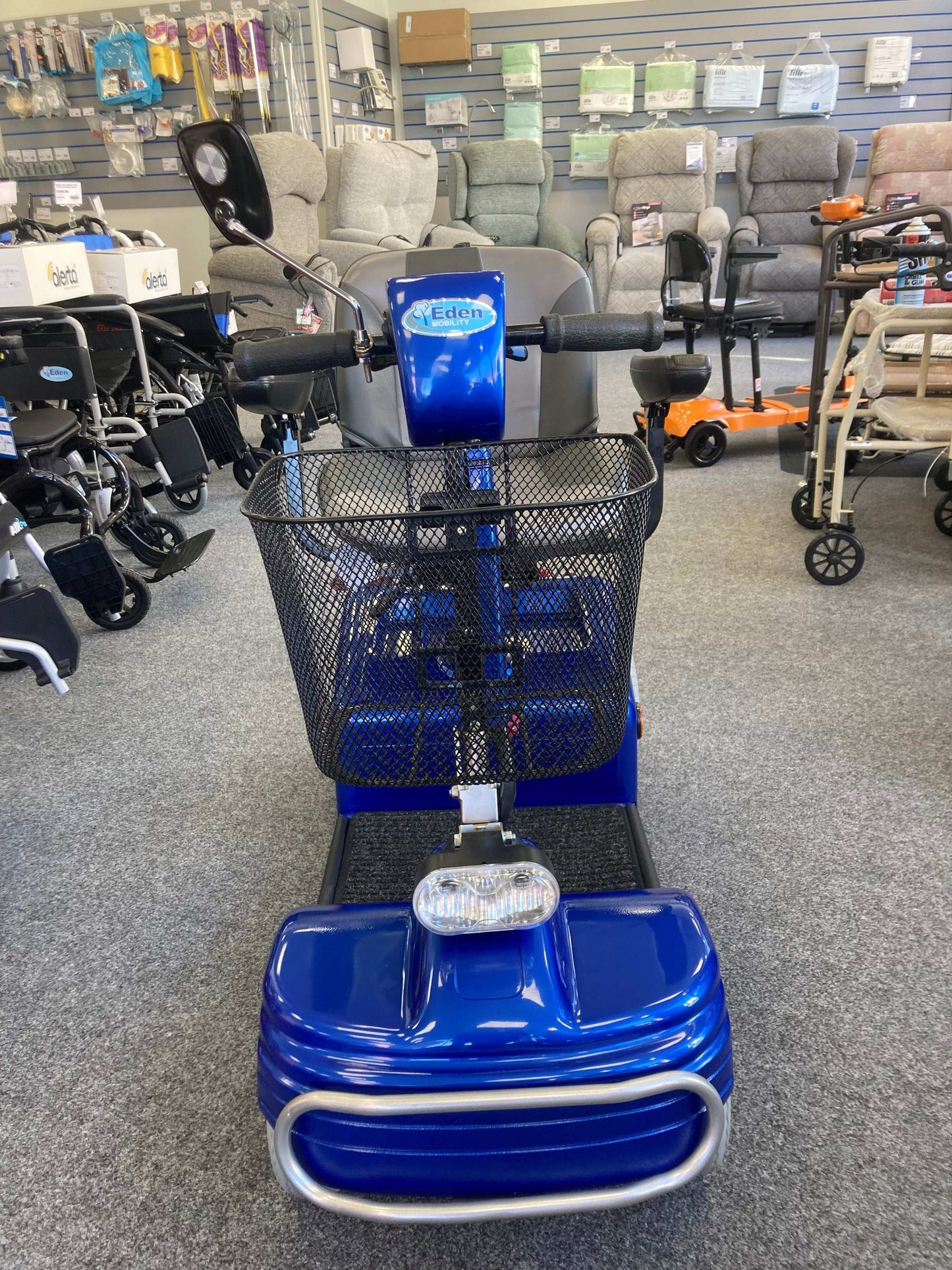 Roma Soverign 4 (Blue) - Eden Mobility